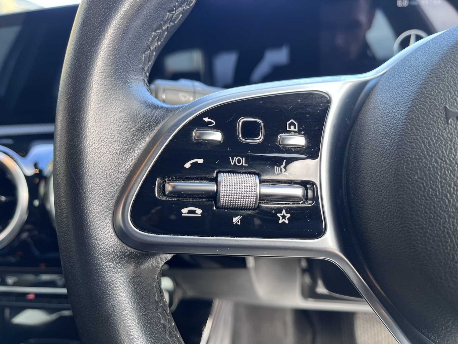 Used Mercedes-Benz A-Class 2019 for sale - 76262319: Photo 21