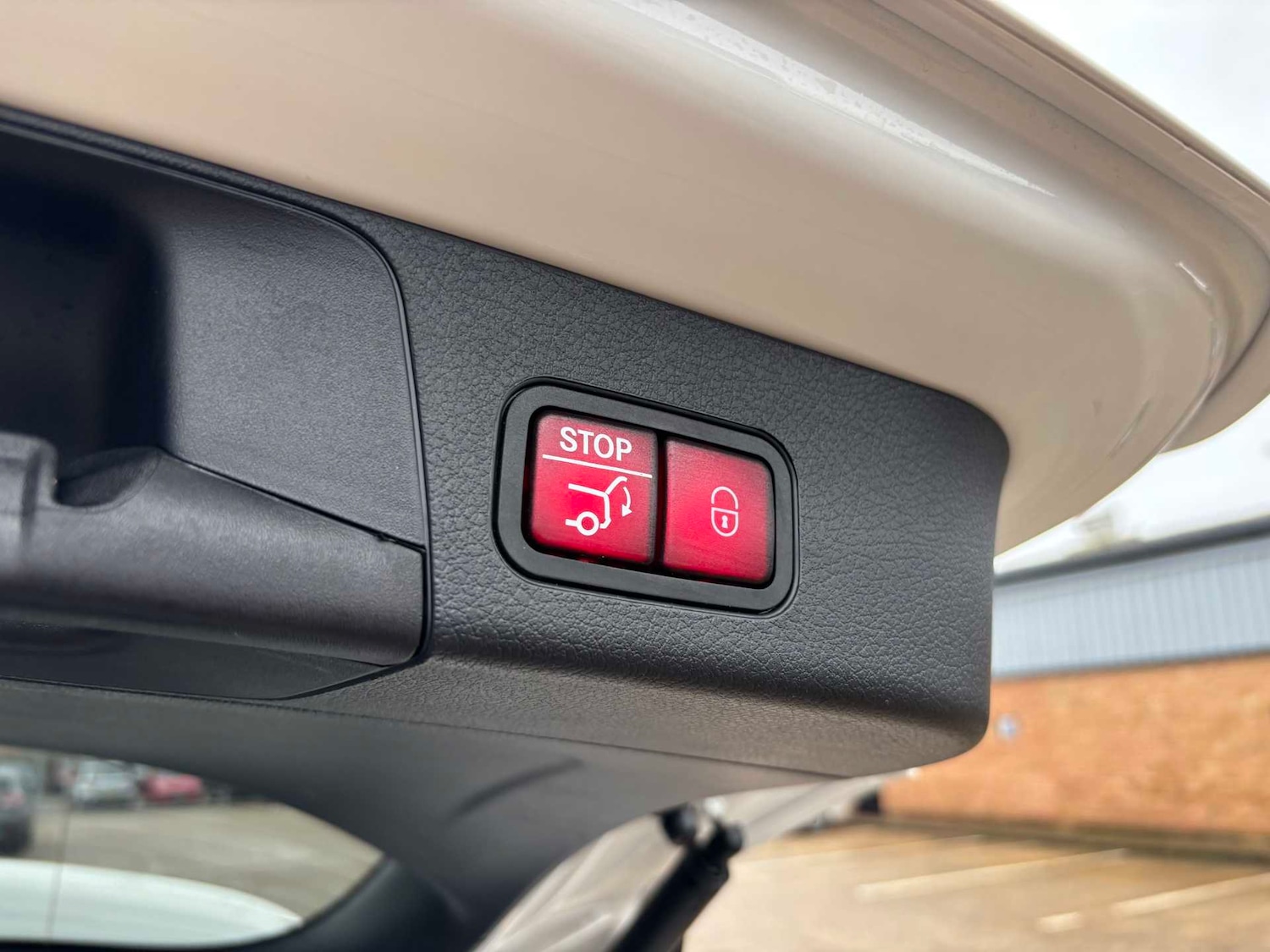 Used Mercedes-Benz GLB 2025 for sale - 77294164: Photo 17