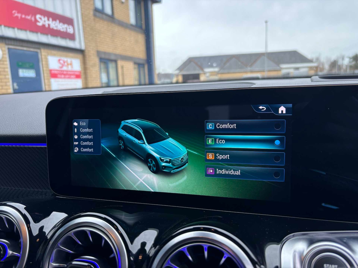 Used Mercedes-Benz GLB 2025 for sale - 77294164: Photo 34