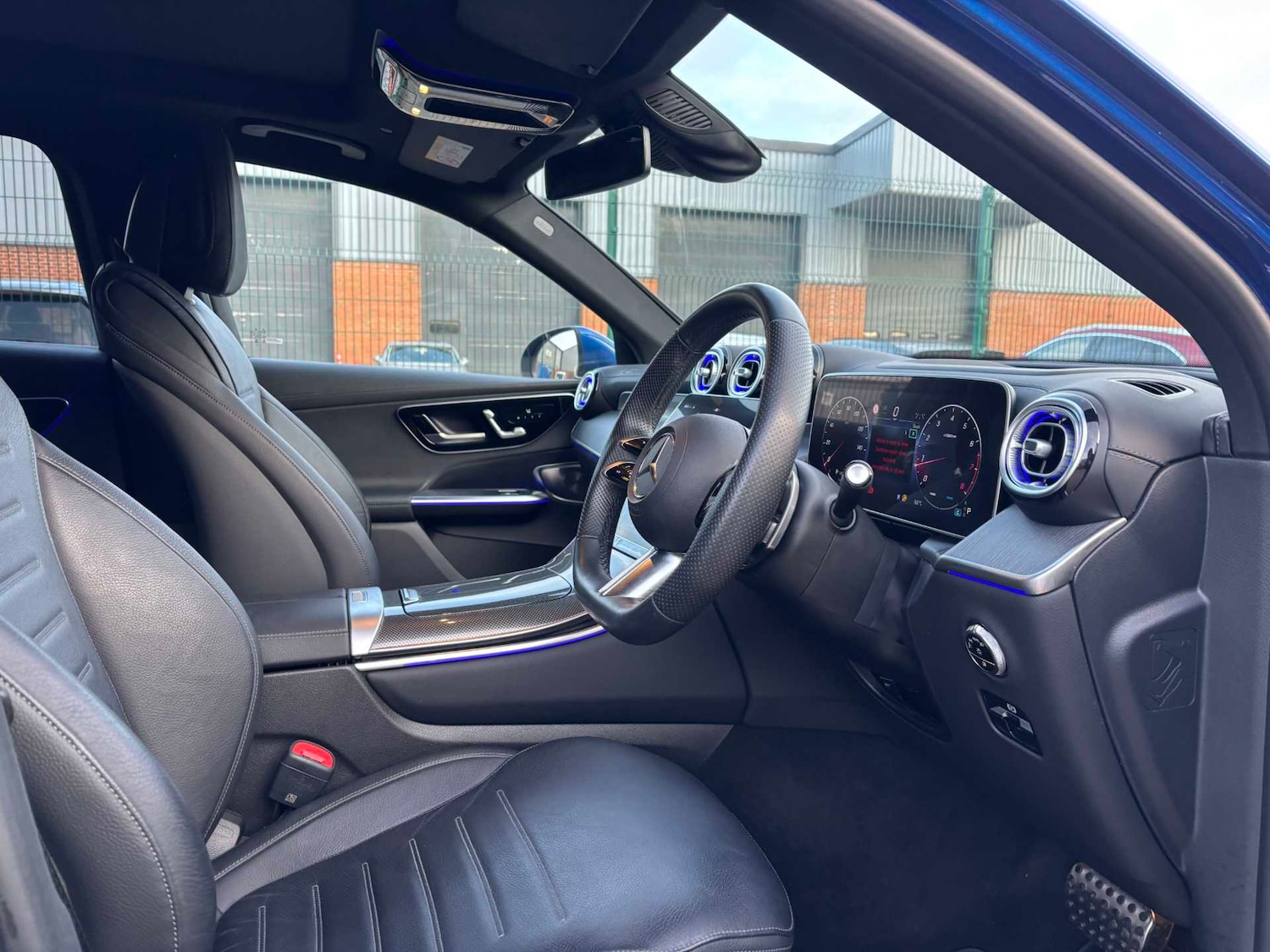 Used Mercedes-Benz GLC 2023 for sale - 77414929: Photo 17