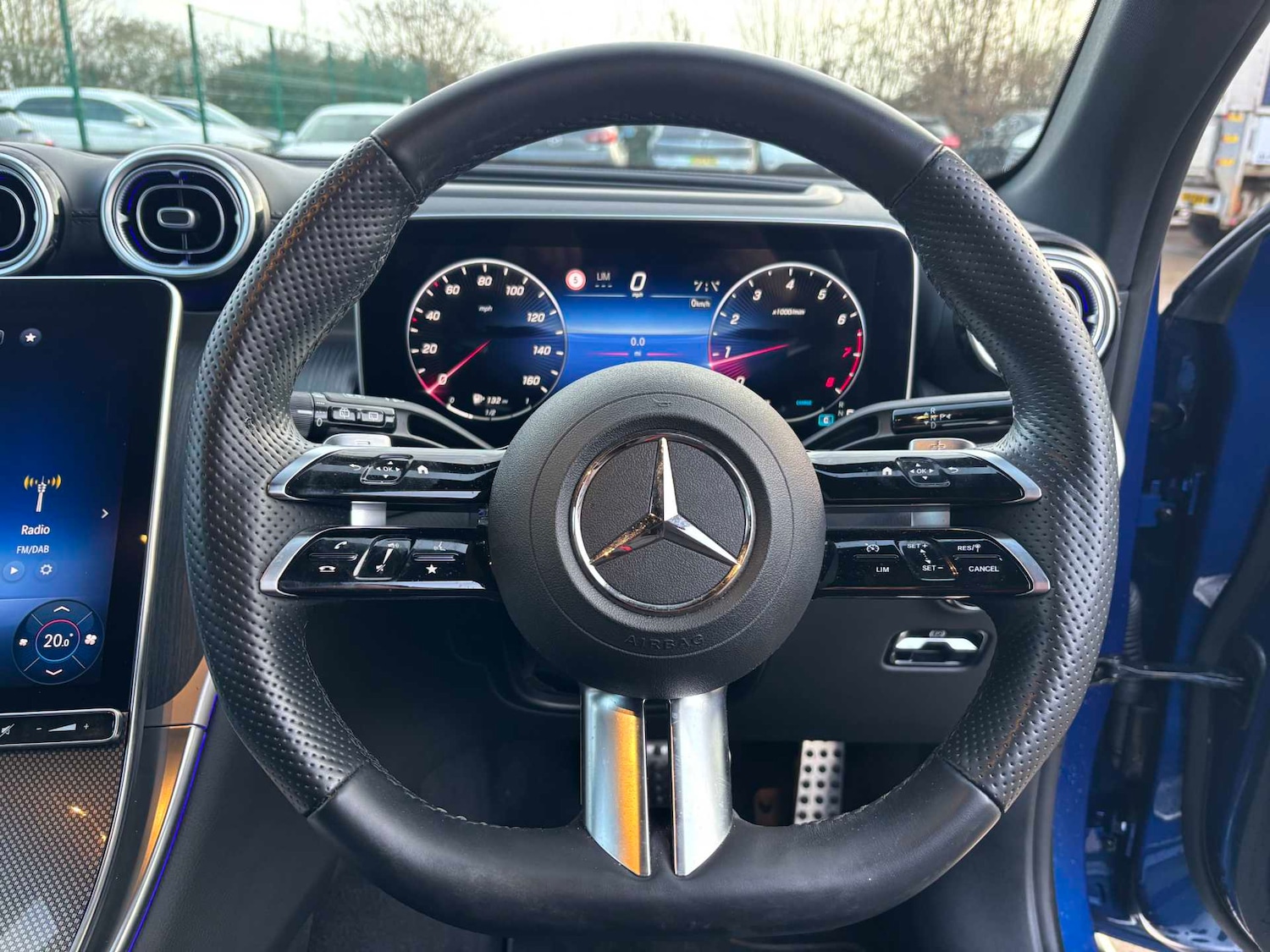 Used Mercedes-Benz GLC 2023 for sale - 77414929: Photo 19