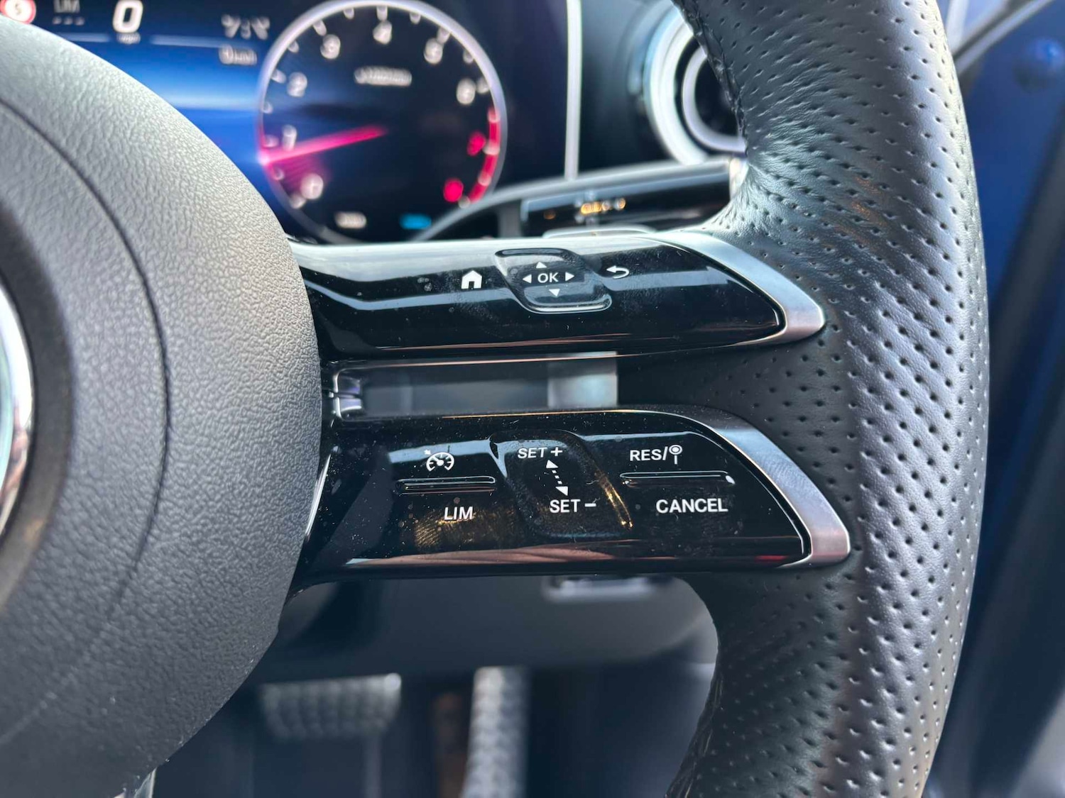 Used Mercedes-Benz GLC 2023 for sale - 77414929: Photo 21