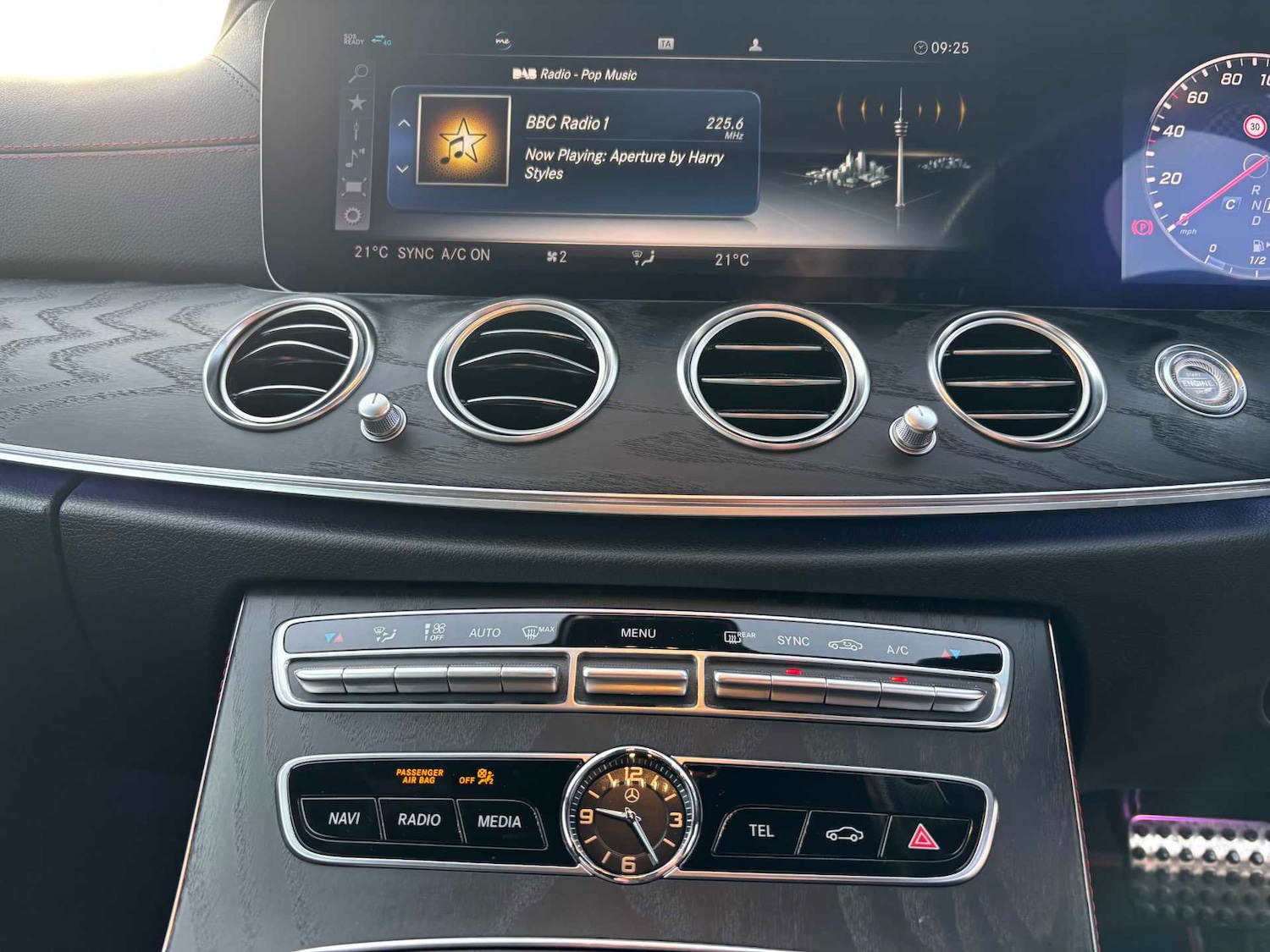 Used Mercedes-Benz E Class 2019 for sale - 77686588: Photo 27