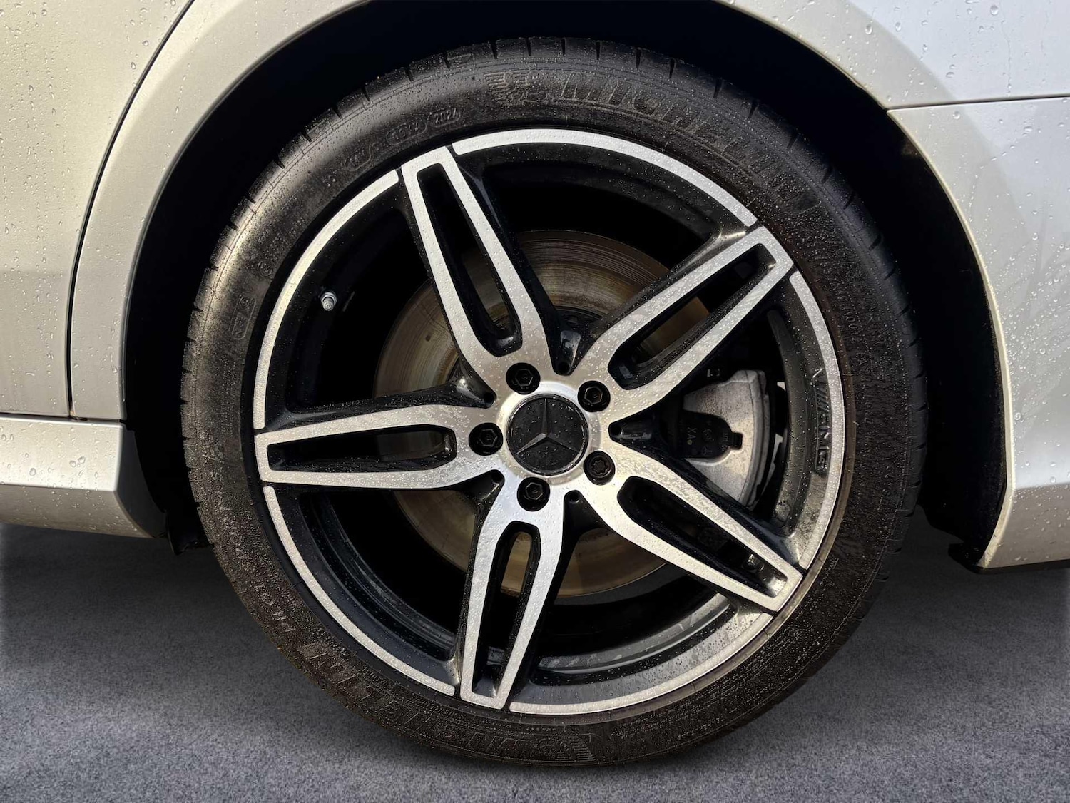 Used Mercedes-Benz E Class 2019 for sale - 77686588: Photo 9