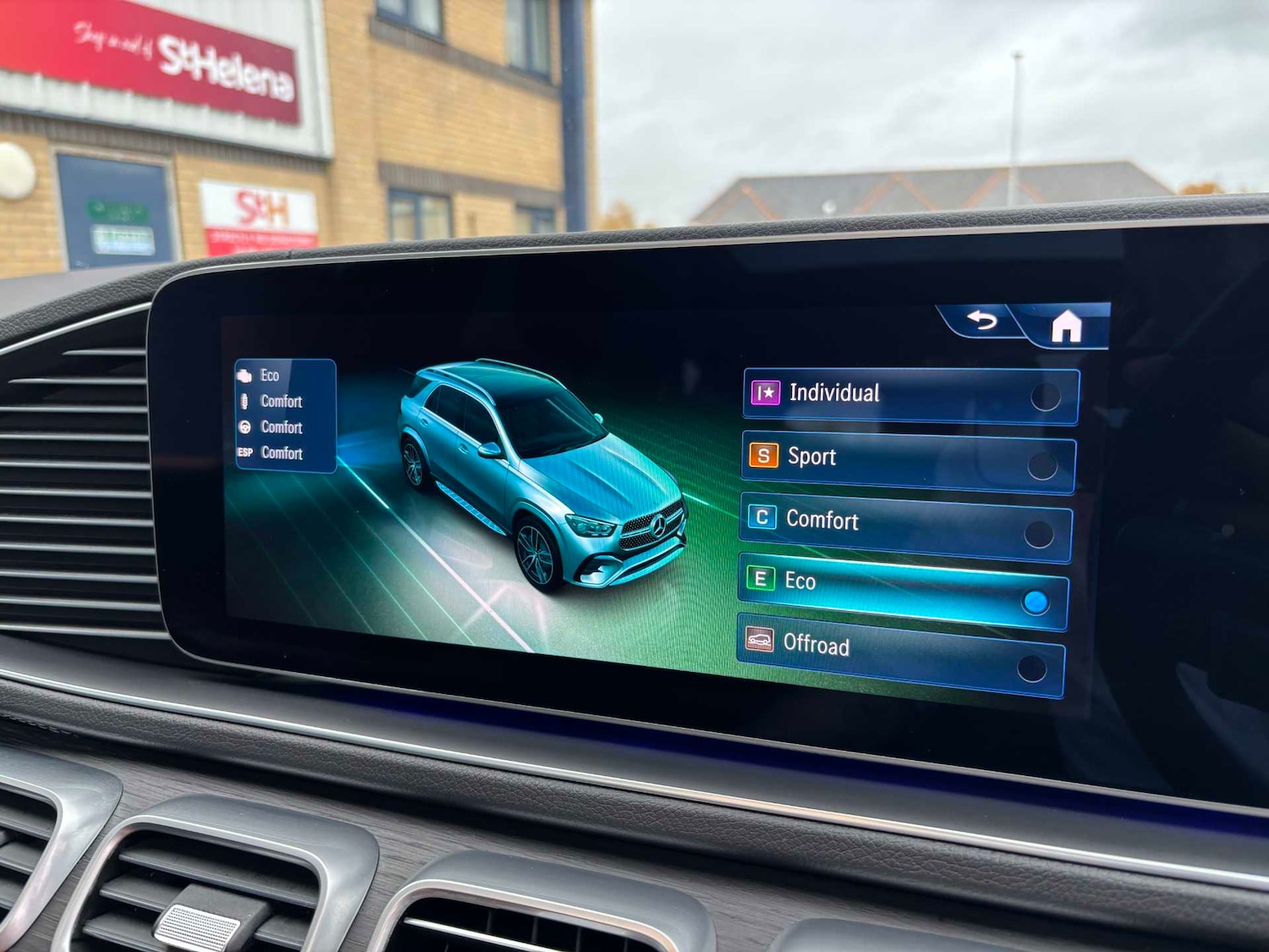 Used Mercedes-Benz GLE 2024 for sale - 76435765: Photo 33