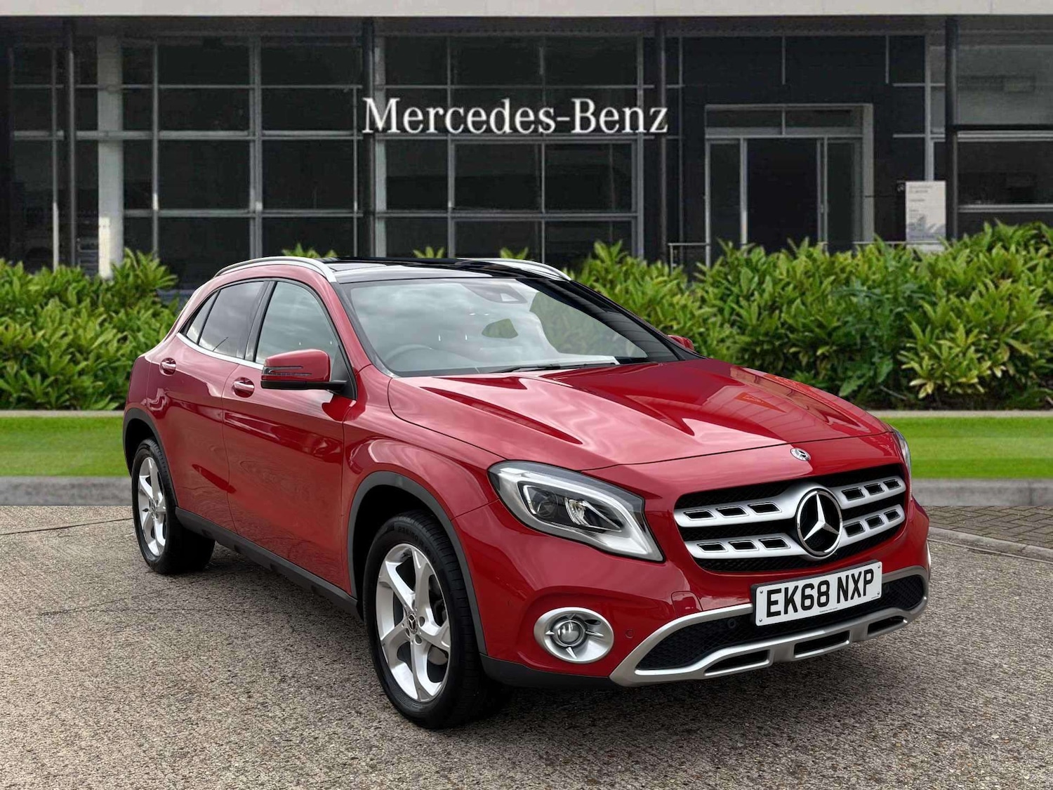 Used Mercedes-Benz GLA 2018 for sale - 76475998: Photo 1