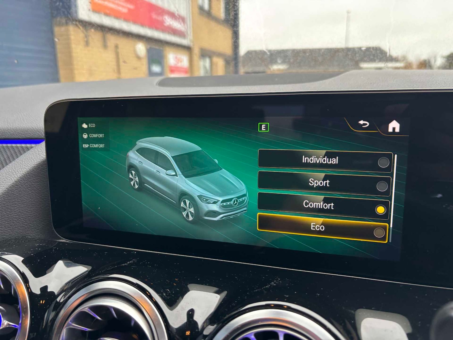 Used Mercedes-Benz GLA 2022 for sale - 76705219: Photo 33