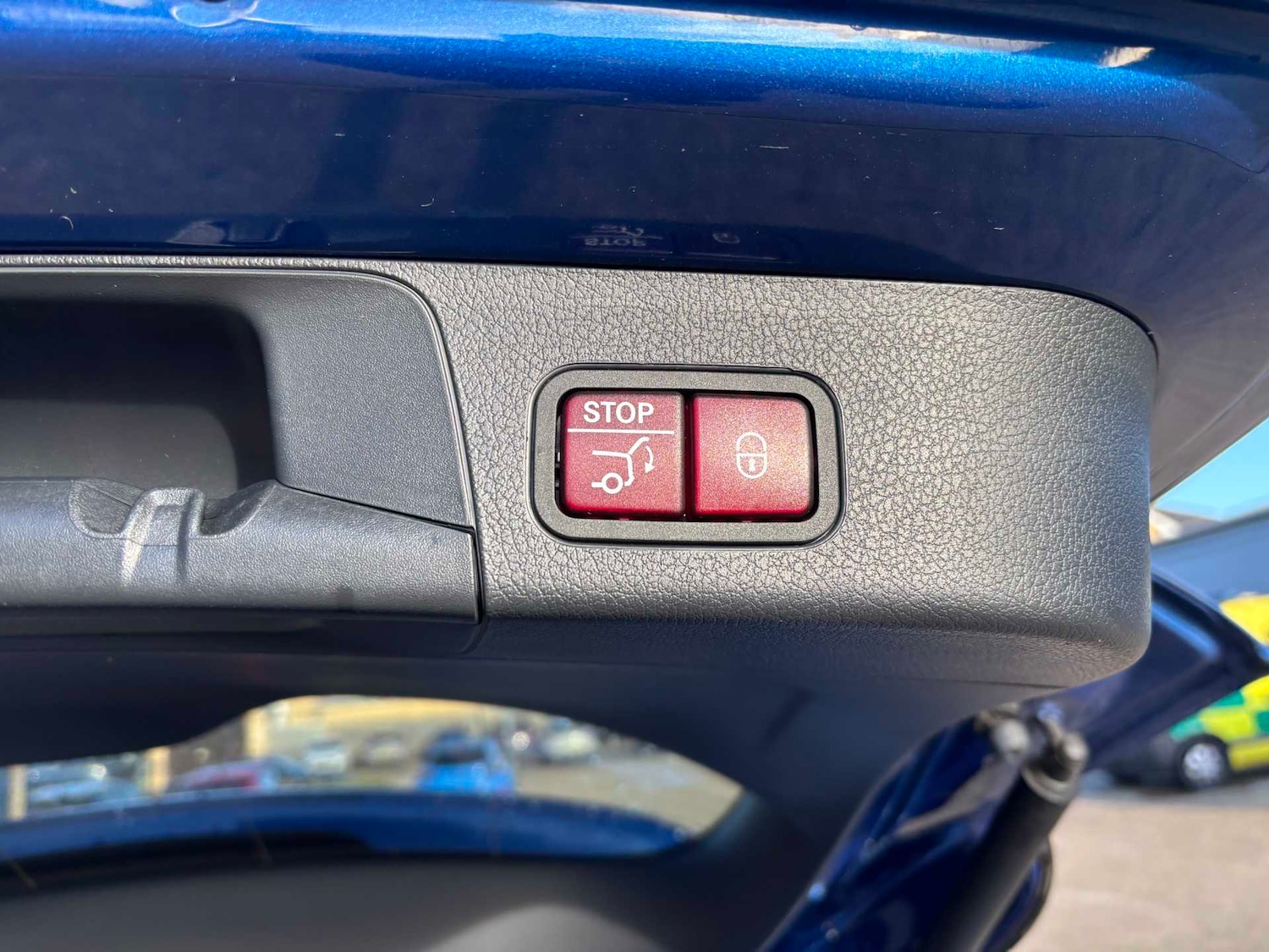 Used Mercedes-Benz GLB 2024 for sale - 76501955: Photo 17