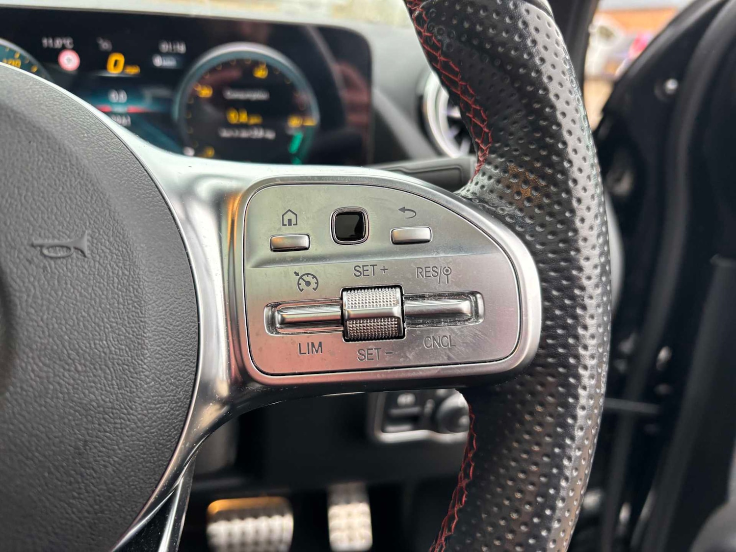 Used Mercedes-Benz GLA 2021 for sale - 76774261: Photo 23