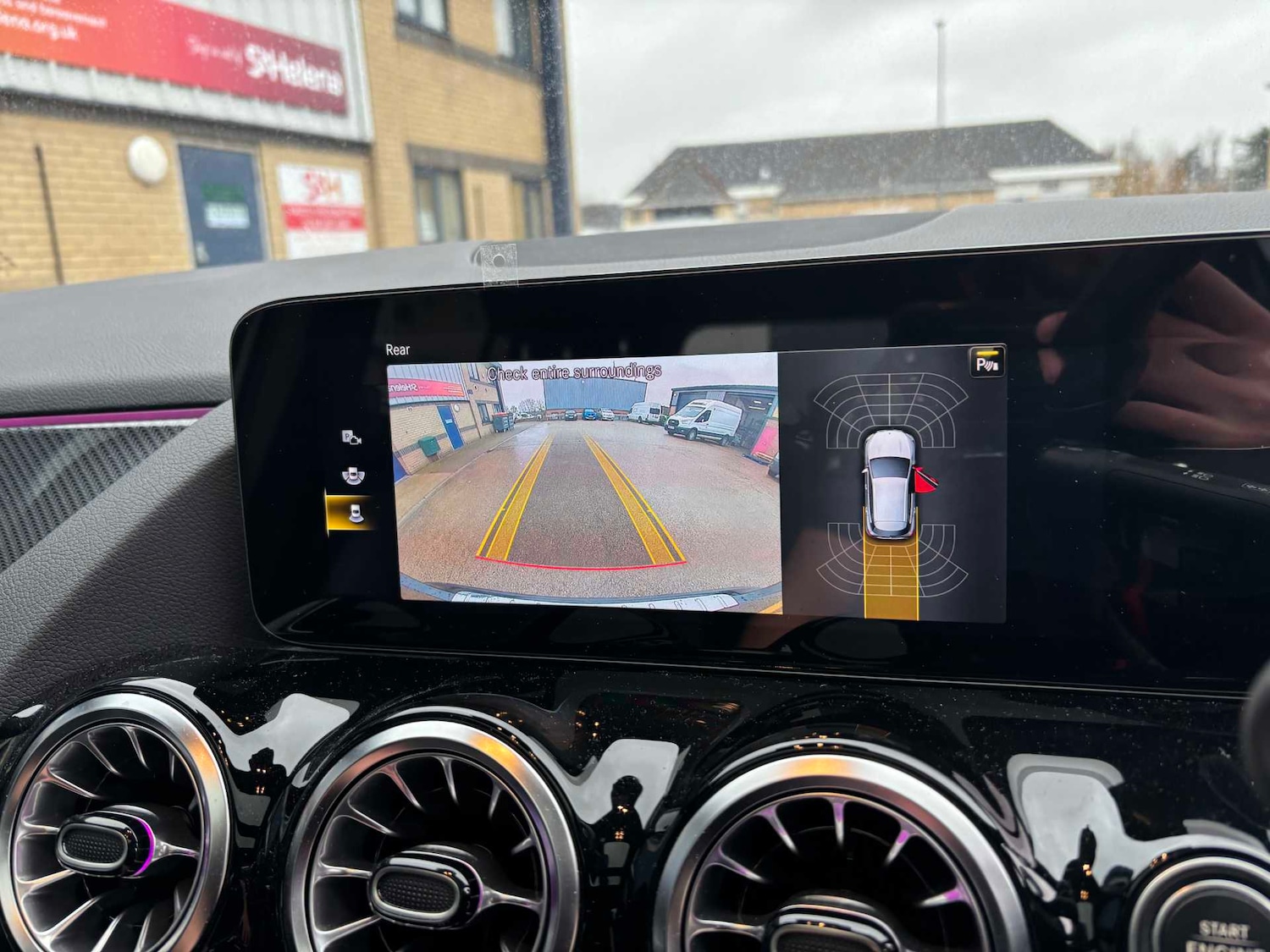 Used Mercedes-Benz GLA 2021 for sale - 76774261: Photo 35