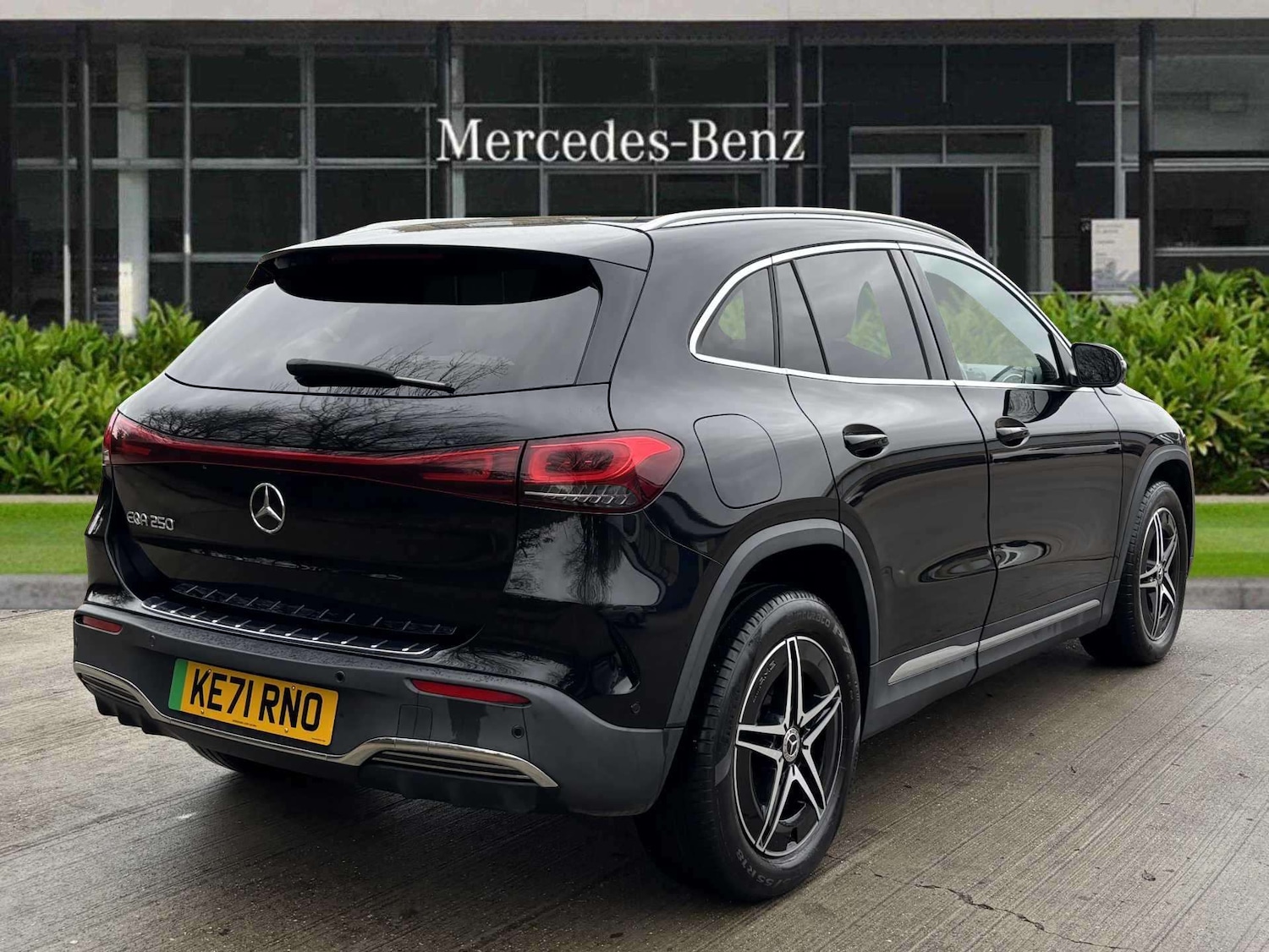 Used Mercedes-Benz EQA 2021 for sale - 76902417: Photo 3