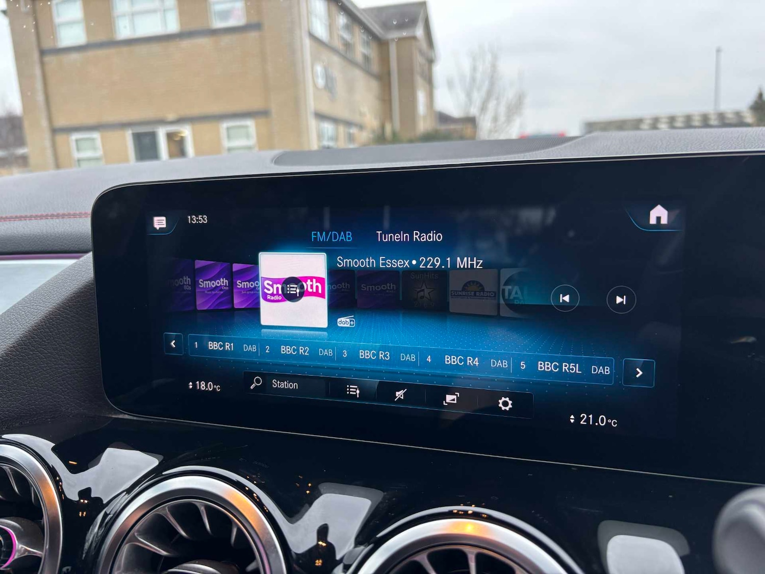 Used Mercedes-Benz EQA 2021 for sale - 76902417: Photo 32