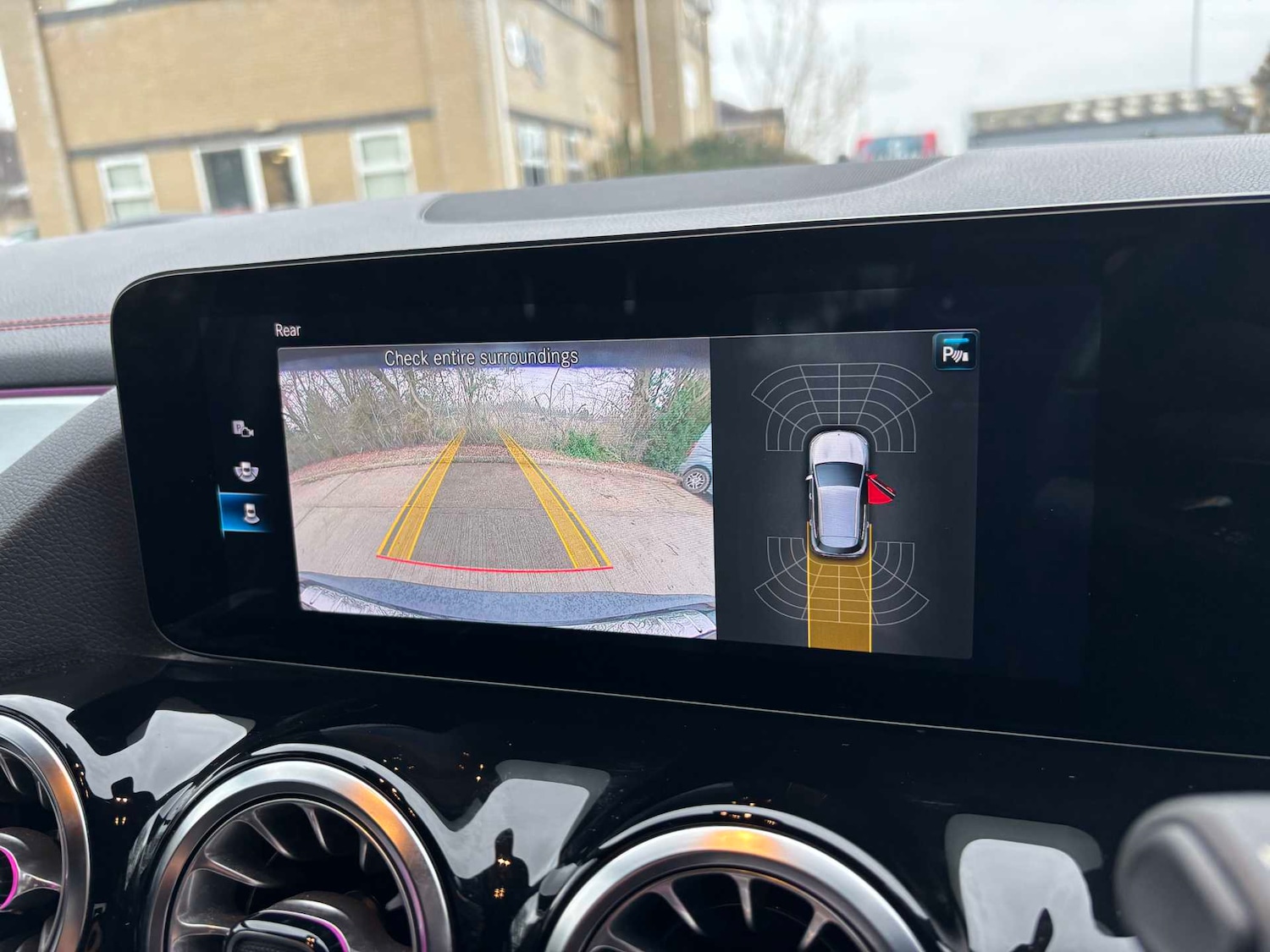 Used Mercedes-Benz EQA 2021 for sale - 76902417: Photo 34