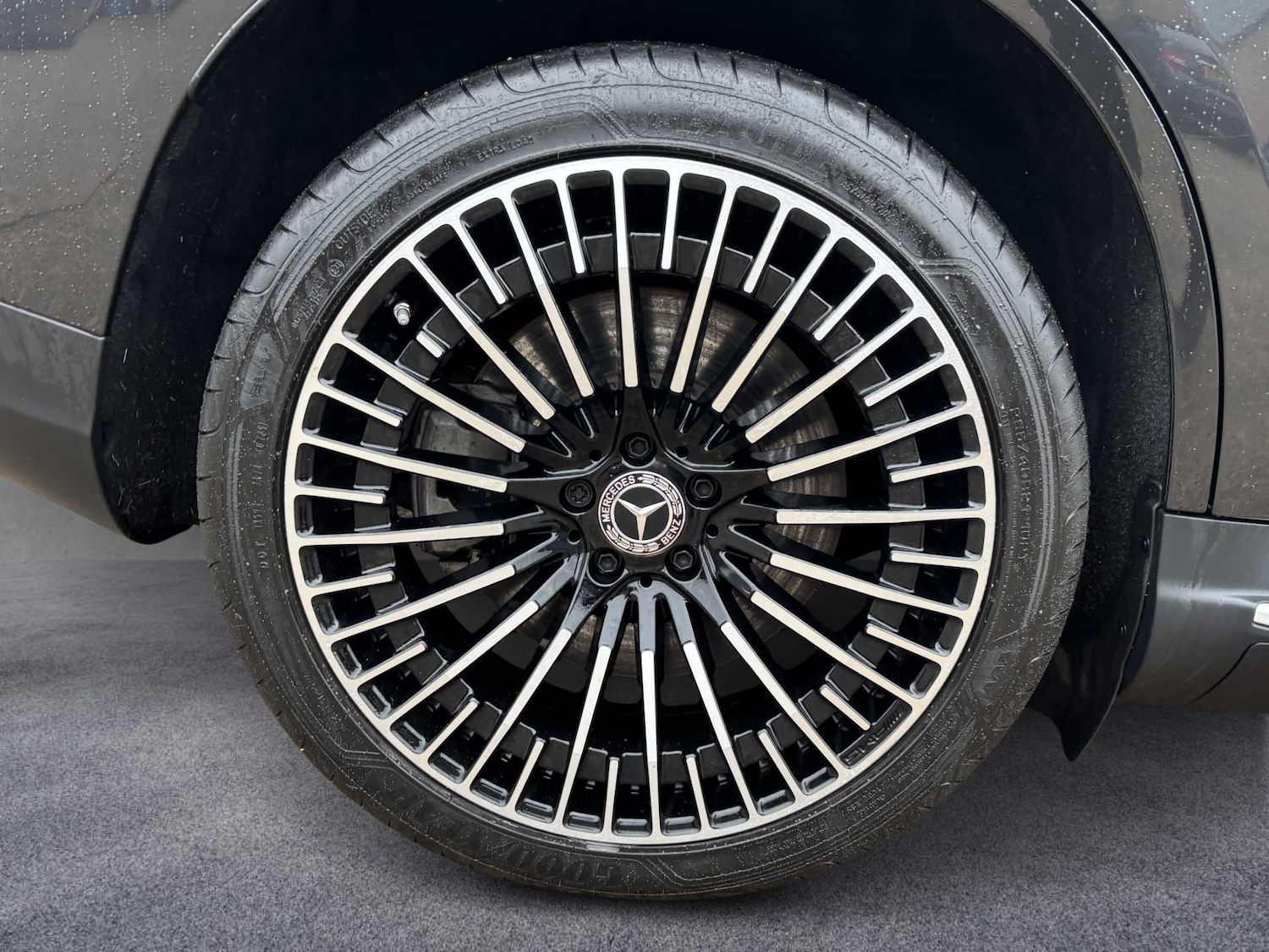 Used Mercedes-Benz EQC 2022 for sale - 77634985: Photo 8