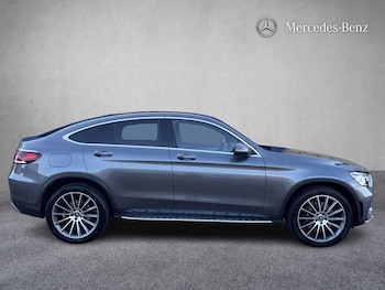 Used Mercedes-Benz GLC 2023 for sale - 77972921: Photo