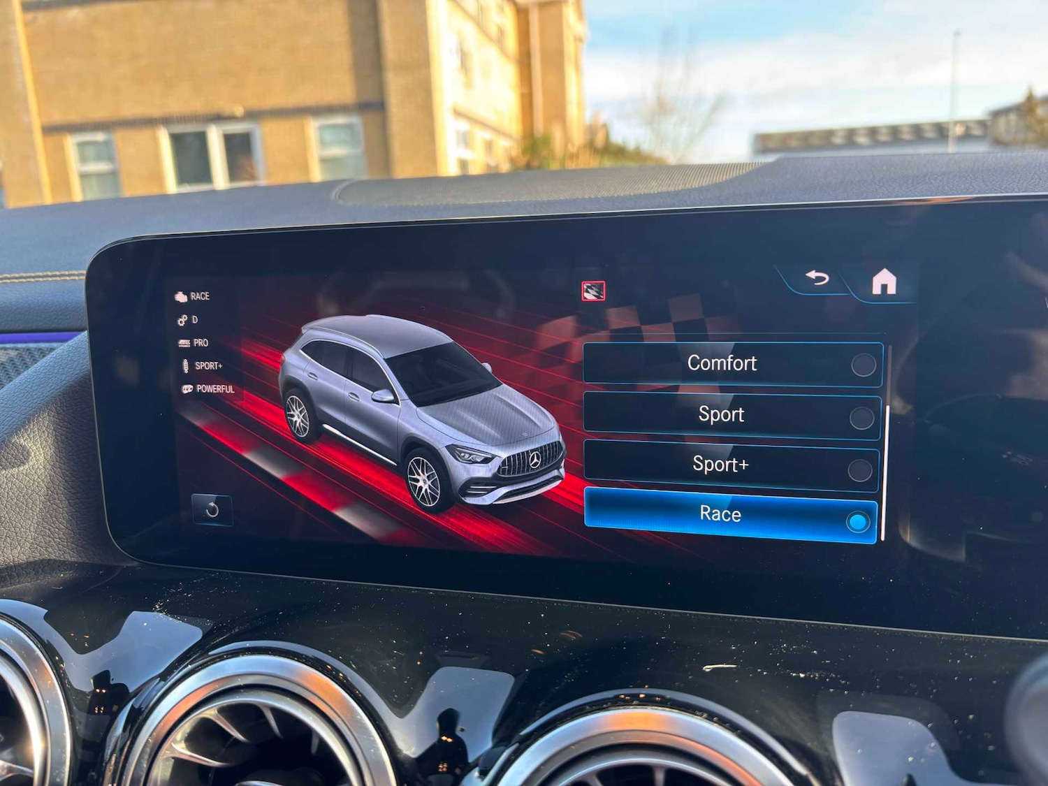 Used Mercedes-Benz GLA 2022 for sale - 77219763: Photo 33