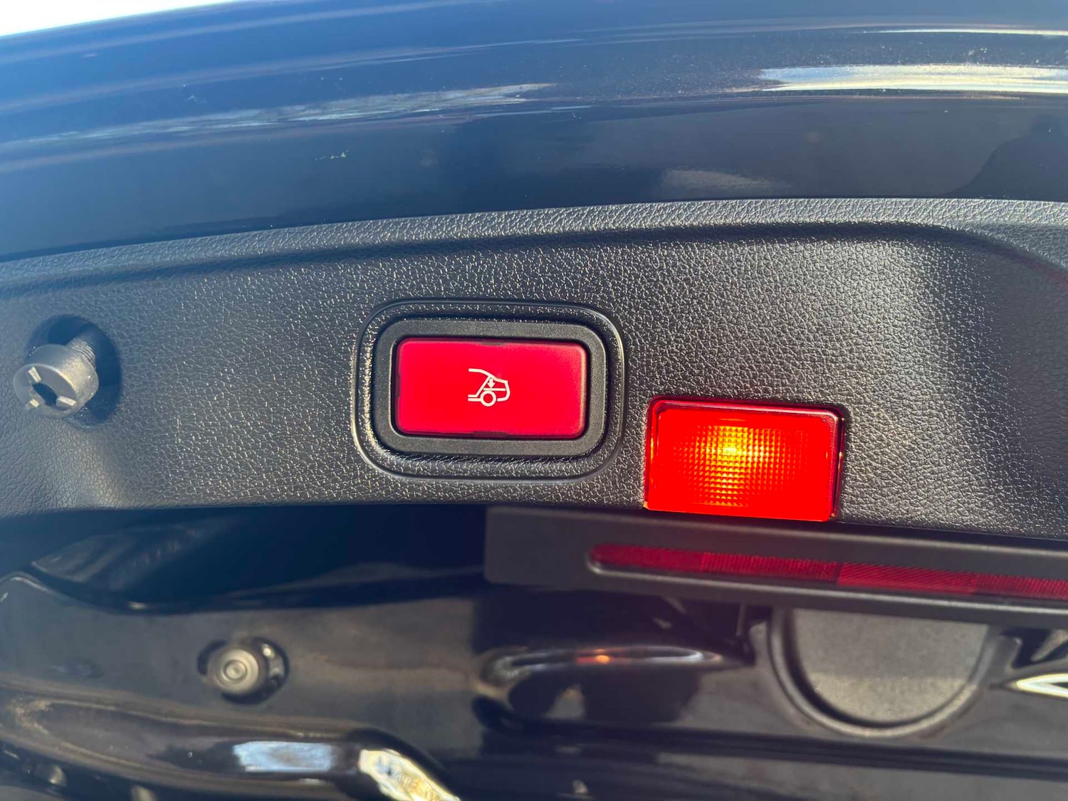 Used Mercedes-Benz C Class 2018 for sale - 77333776: Photo 17