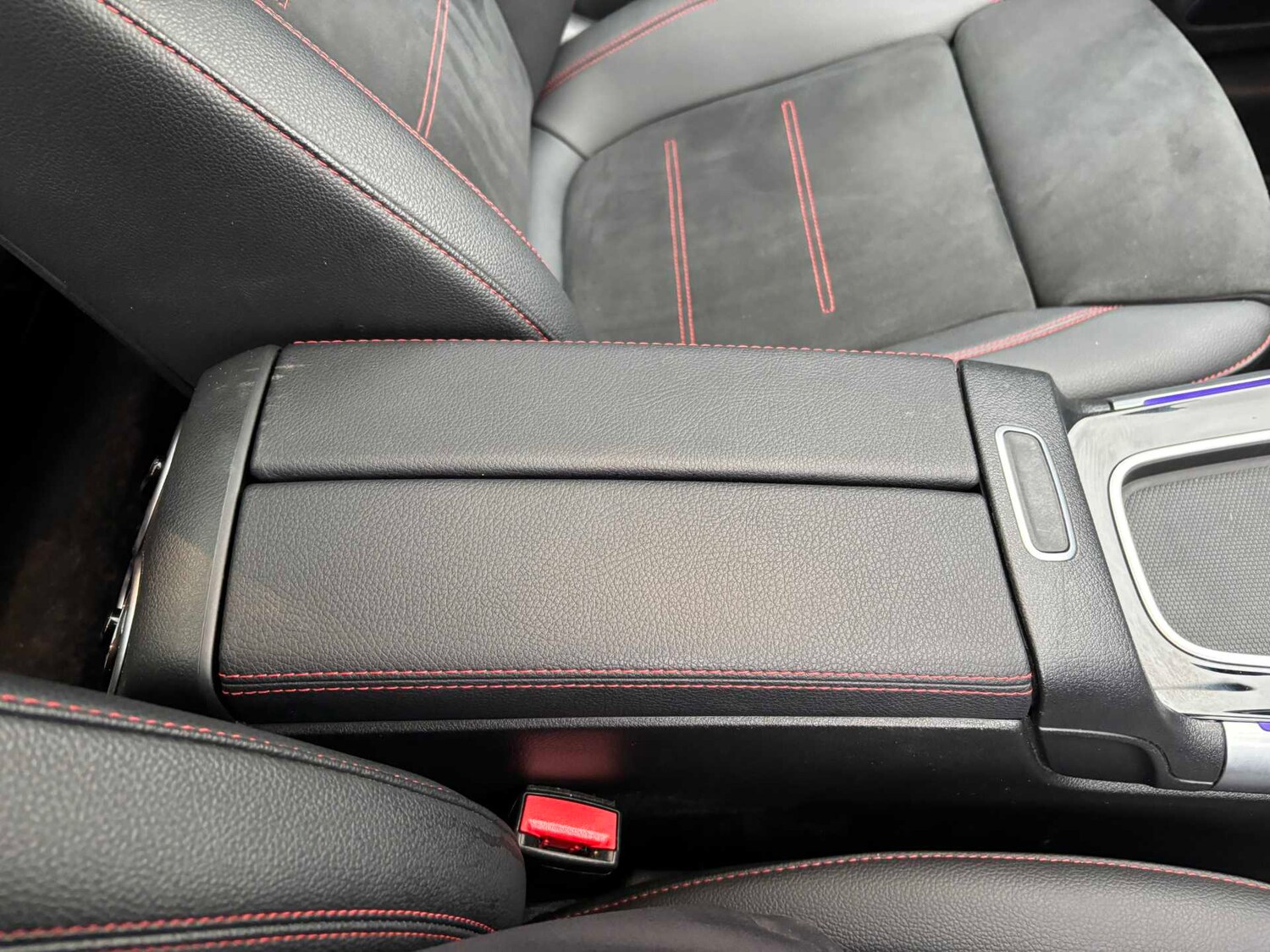 Used Mercedes-Benz EQB 2024 for sale - 77810834: Photo 27