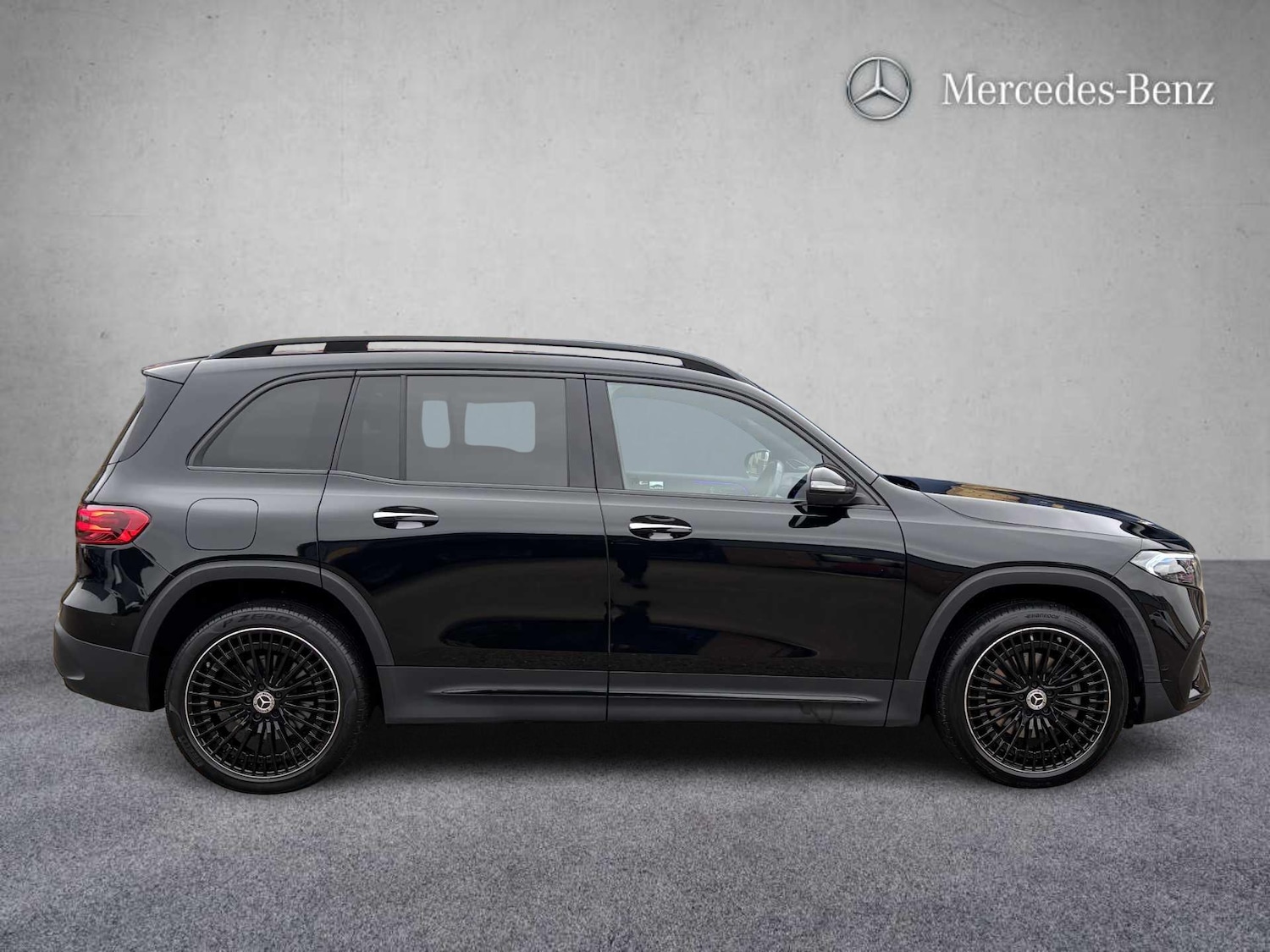 Used Mercedes-Benz EQB 2024 for sale - 77810834: Photo 4