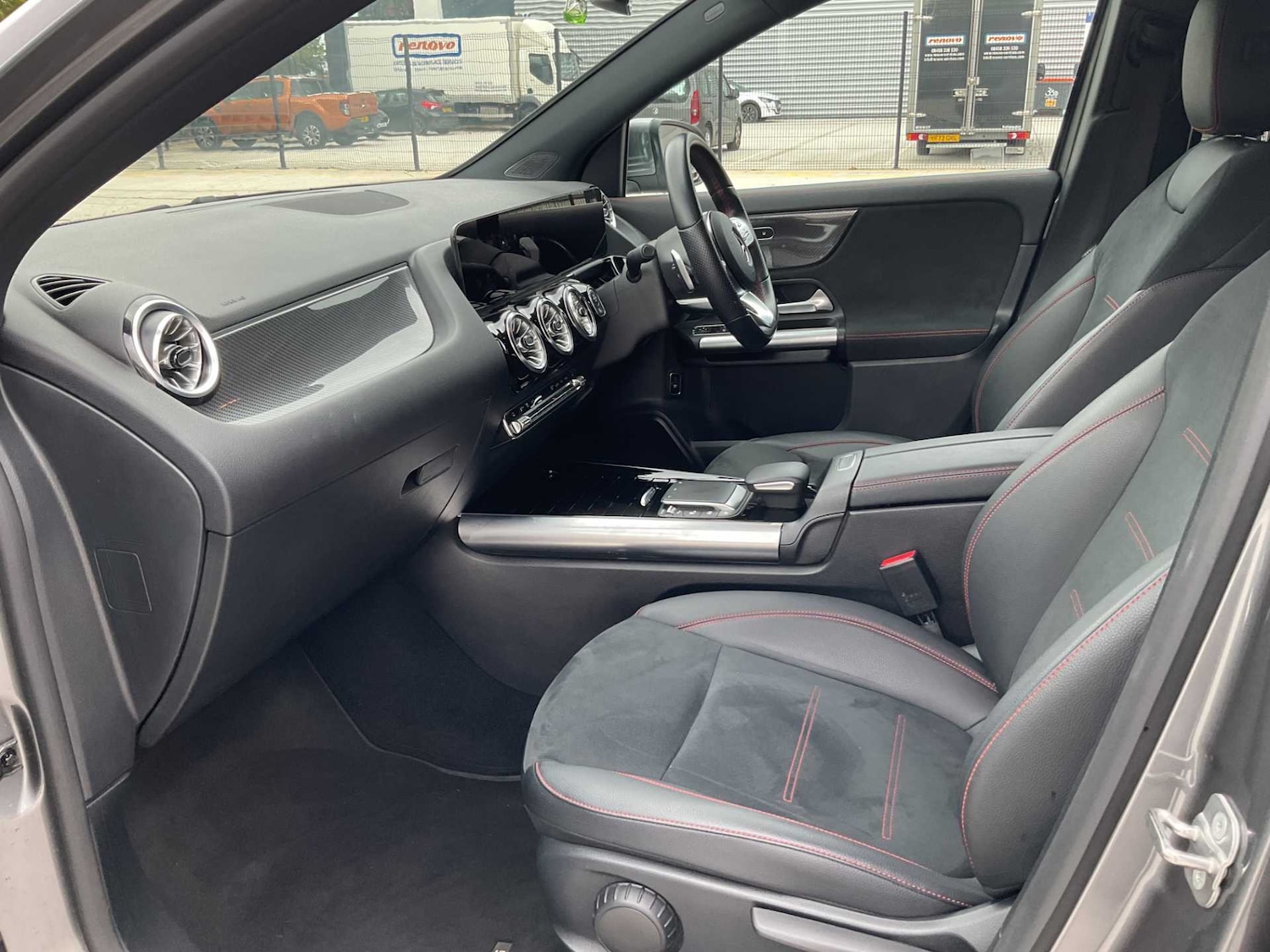 Used Mercedes-Benz GLA 2023 for sale - 76411341: Photo 23