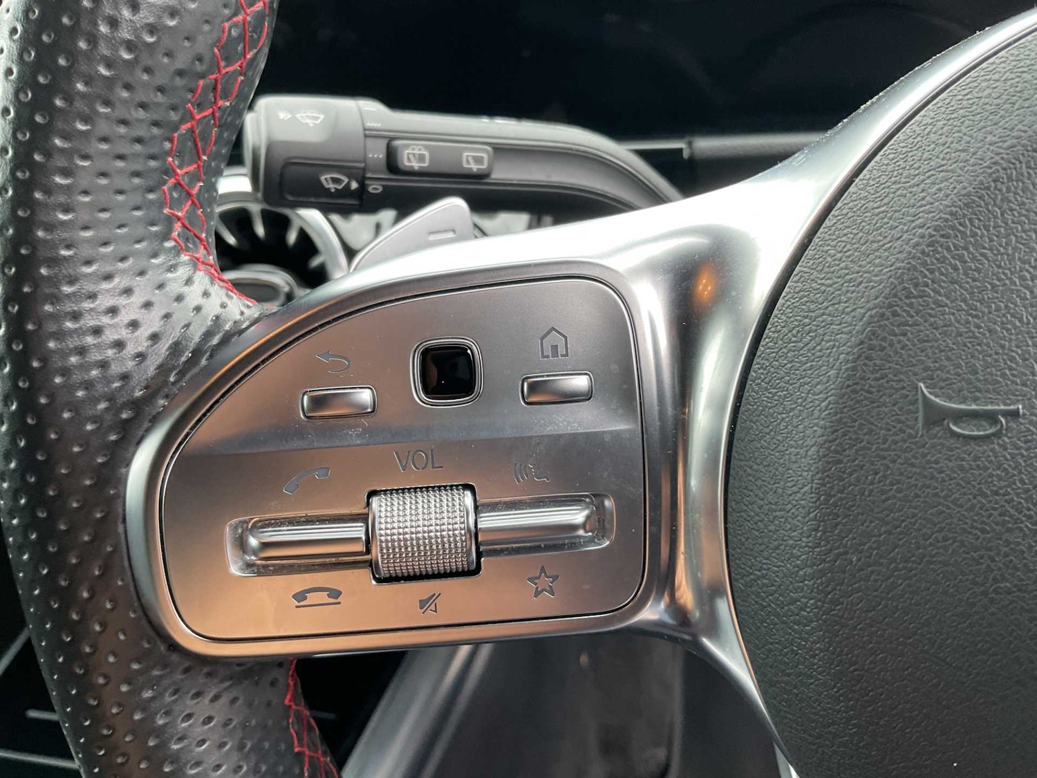 Used Mercedes-Benz GLA 2023 for sale - 76411341: Photo 27