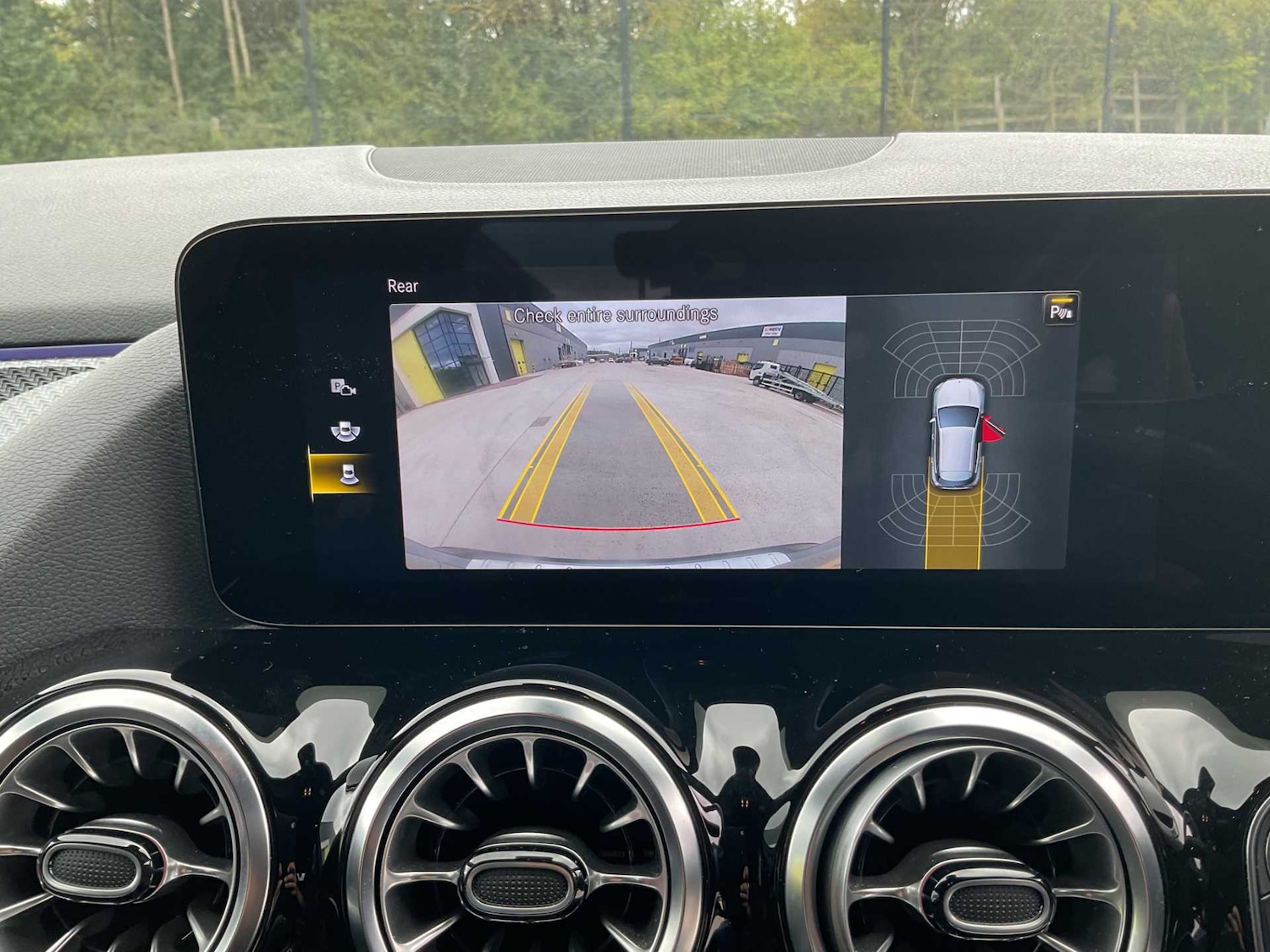 Used Mercedes-Benz GLA 2023 for sale - 76411341: Photo 34