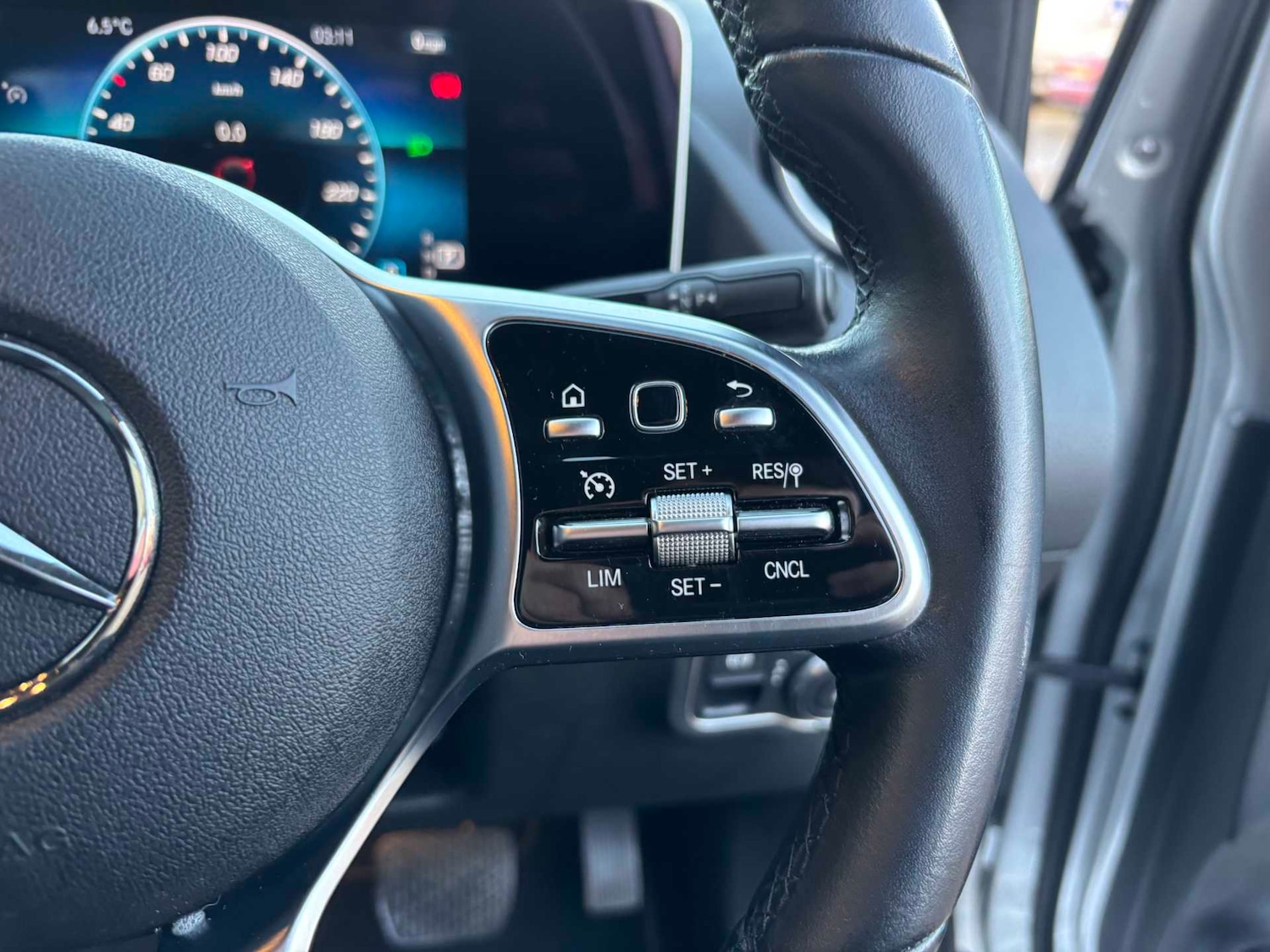 Used Mercedes-Benz B Class 2020 for sale - 77232895: Photo 23