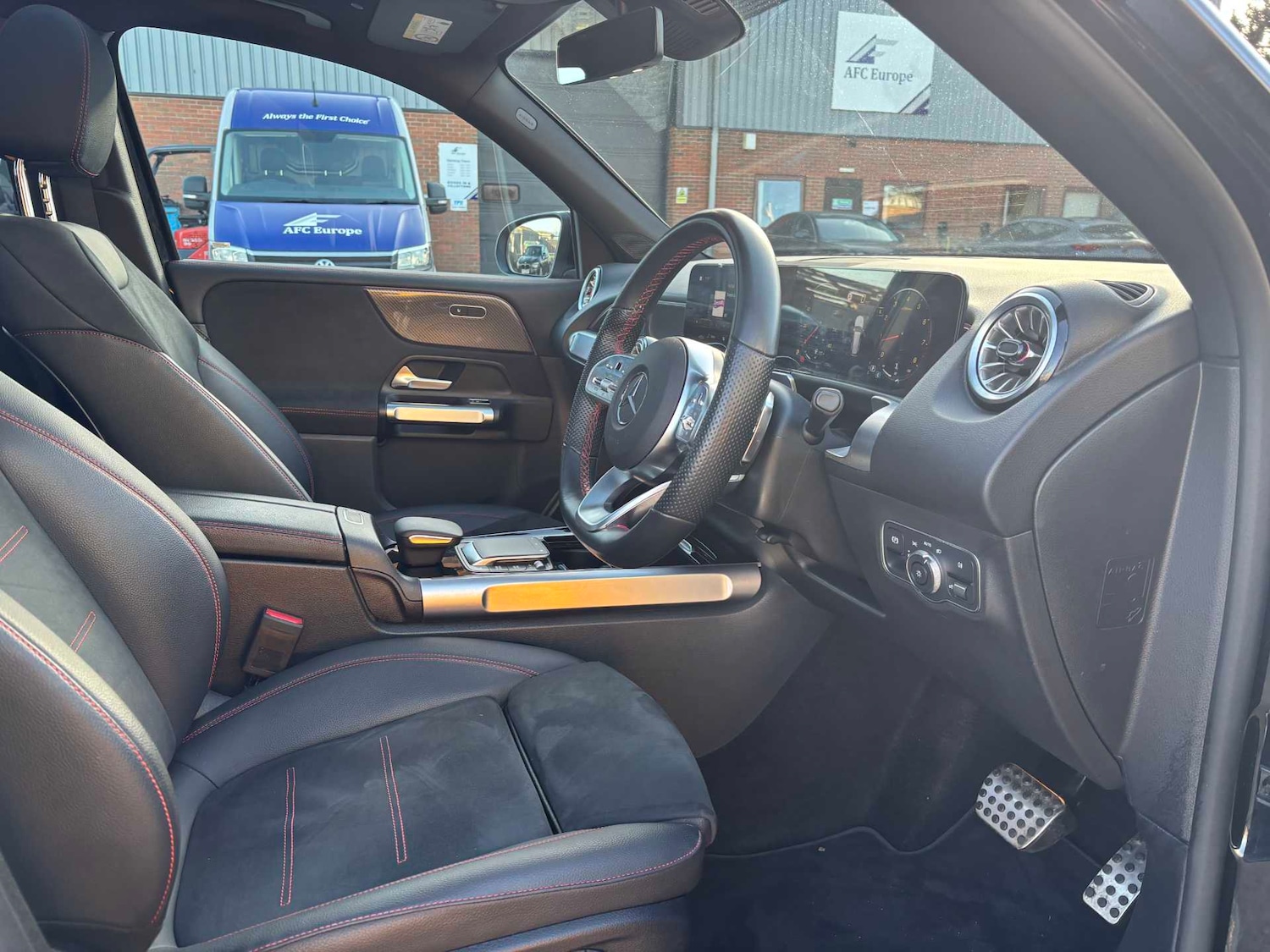 Used Mercedes-Benz GLB 2022 for sale - 77996096: Photo 18