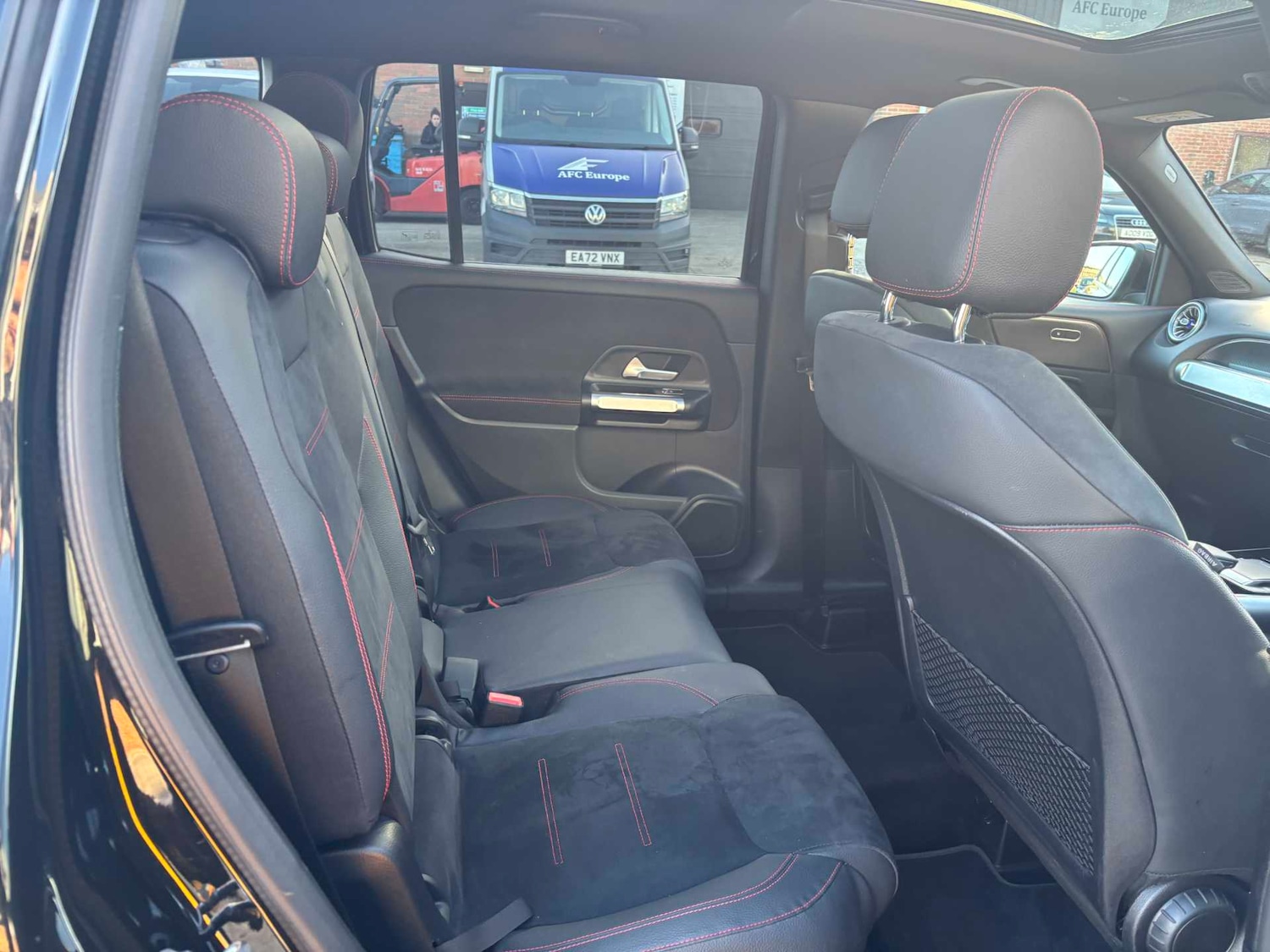 Used Mercedes-Benz GLB 2022 for sale - 77996096: Photo 35