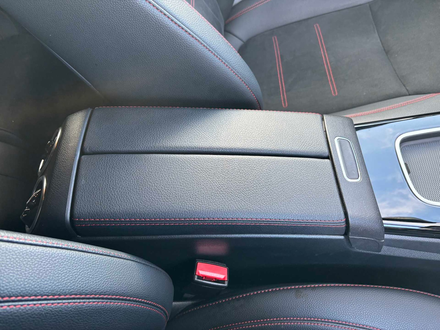 Used Mercedes-Benz CLA 2023 for sale - 77158427: Photo 28