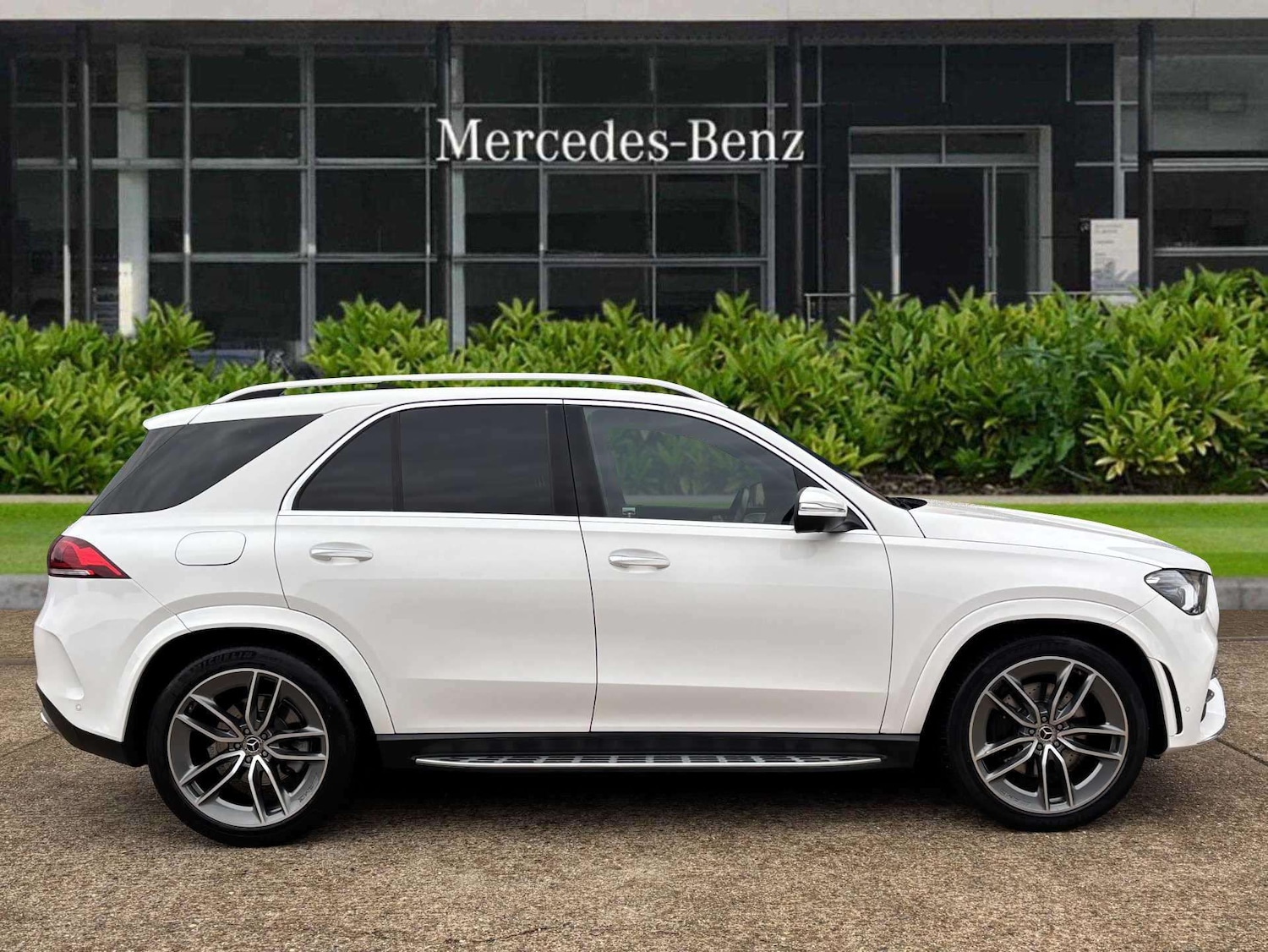 Used Mercedes-Benz GLE 2020 for sale - 76501912: Photo 2