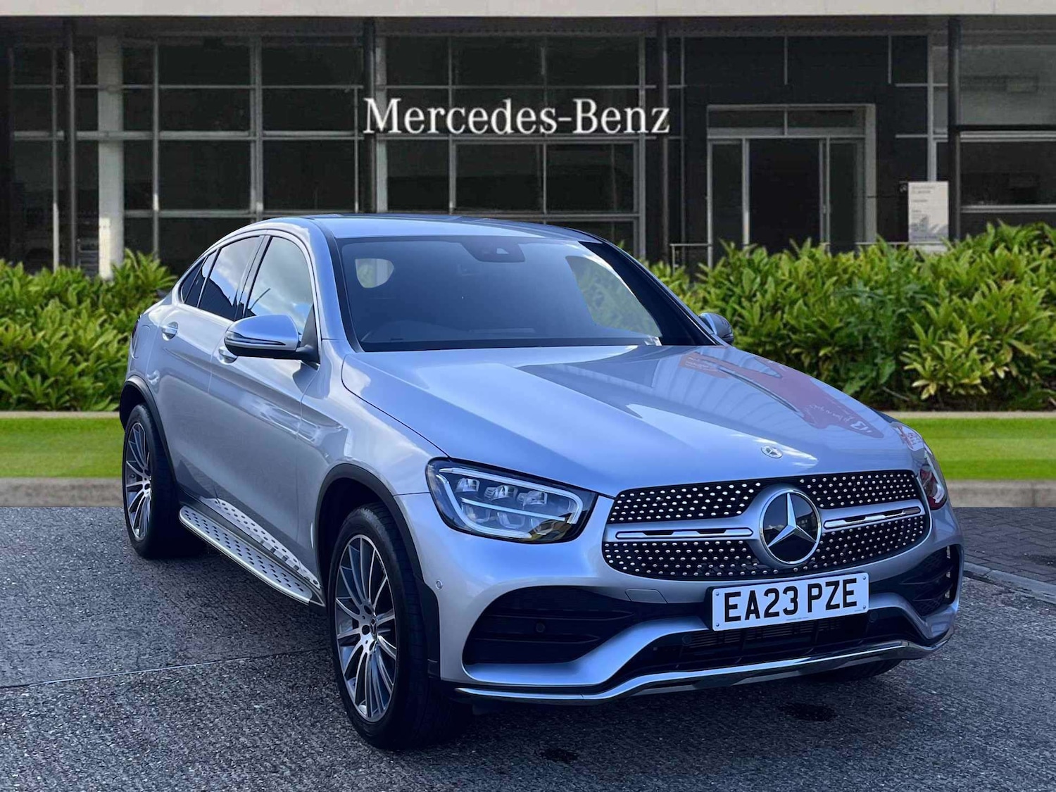 Used Mercedes-Benz GLC 2023 for sale - 76063341: Photo 1