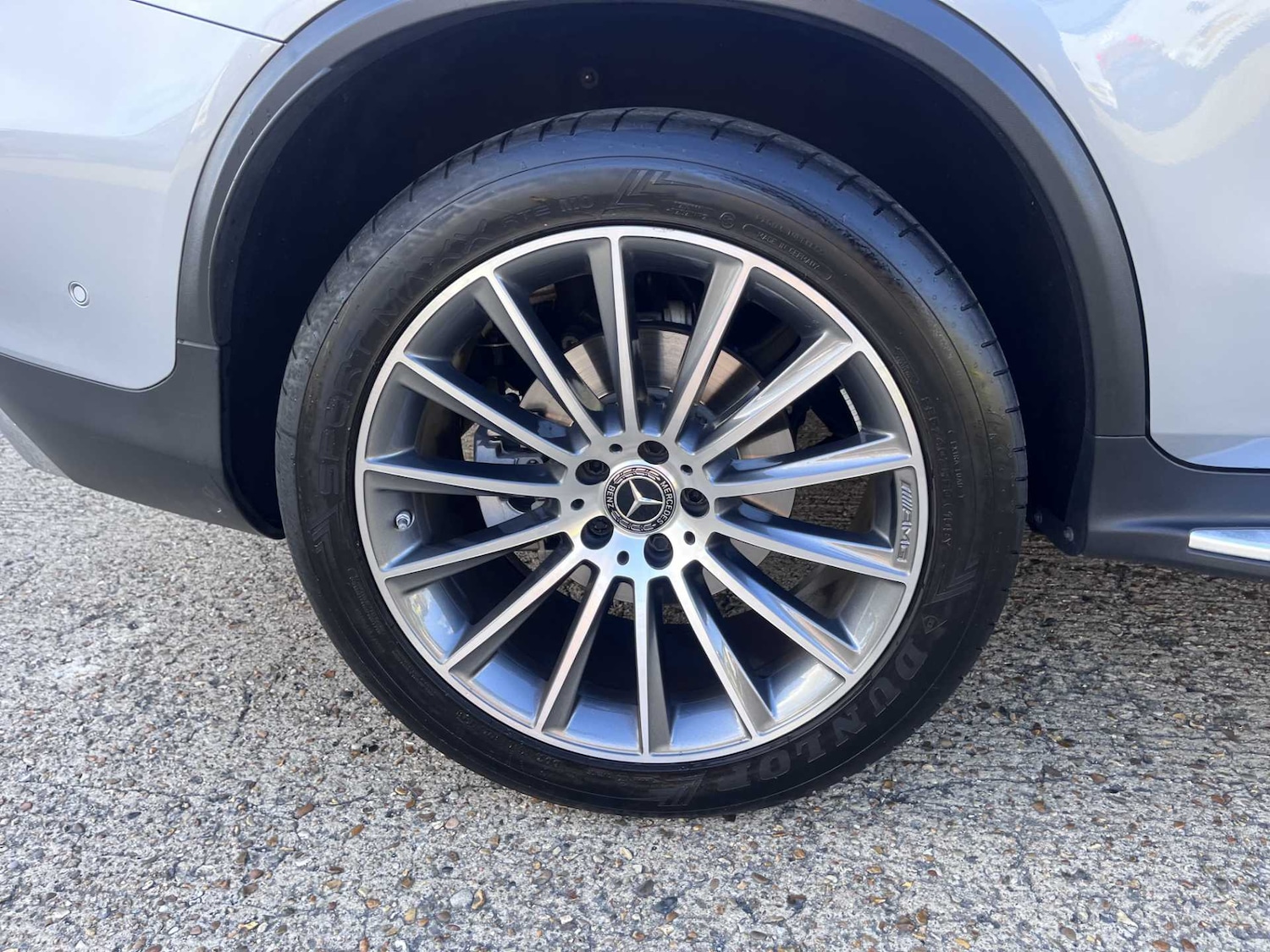 Used Mercedes-Benz GLC 2023 for sale - 76063341: Photo 10