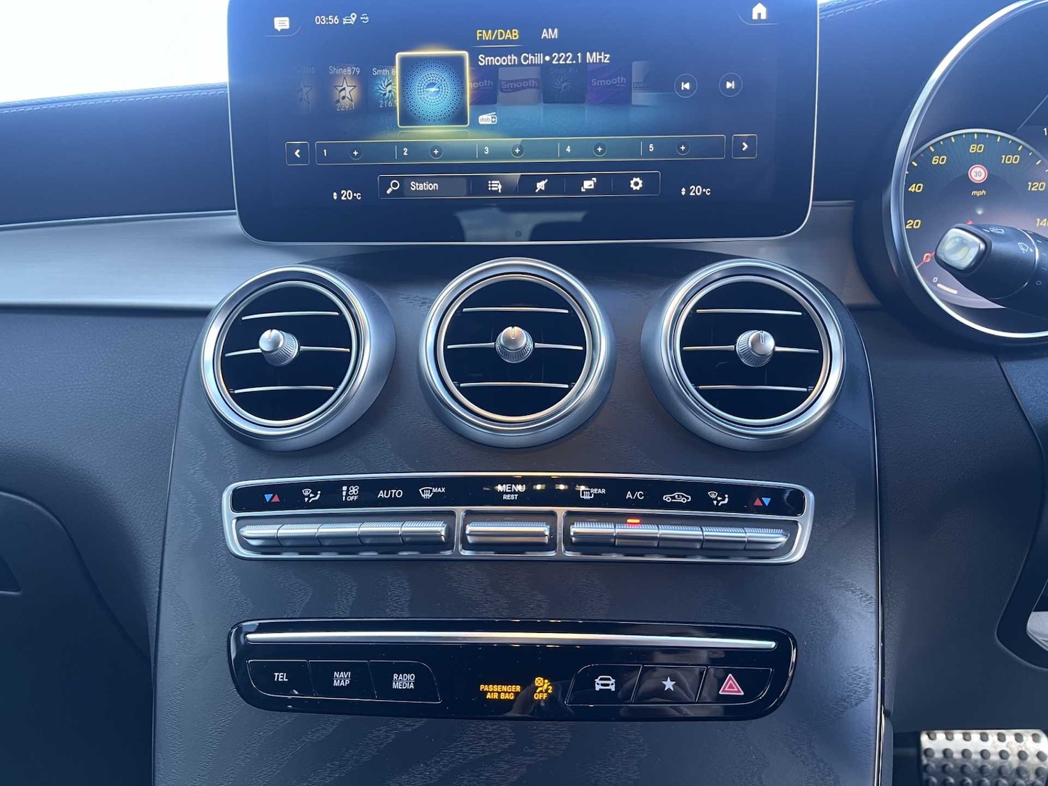 Used Mercedes-Benz GLC 2023 for sale - 76063341: Photo 29