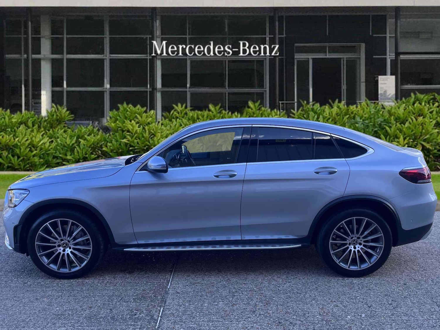 Used Mercedes-Benz GLC 2023 for sale - 76063341: Photo 6
