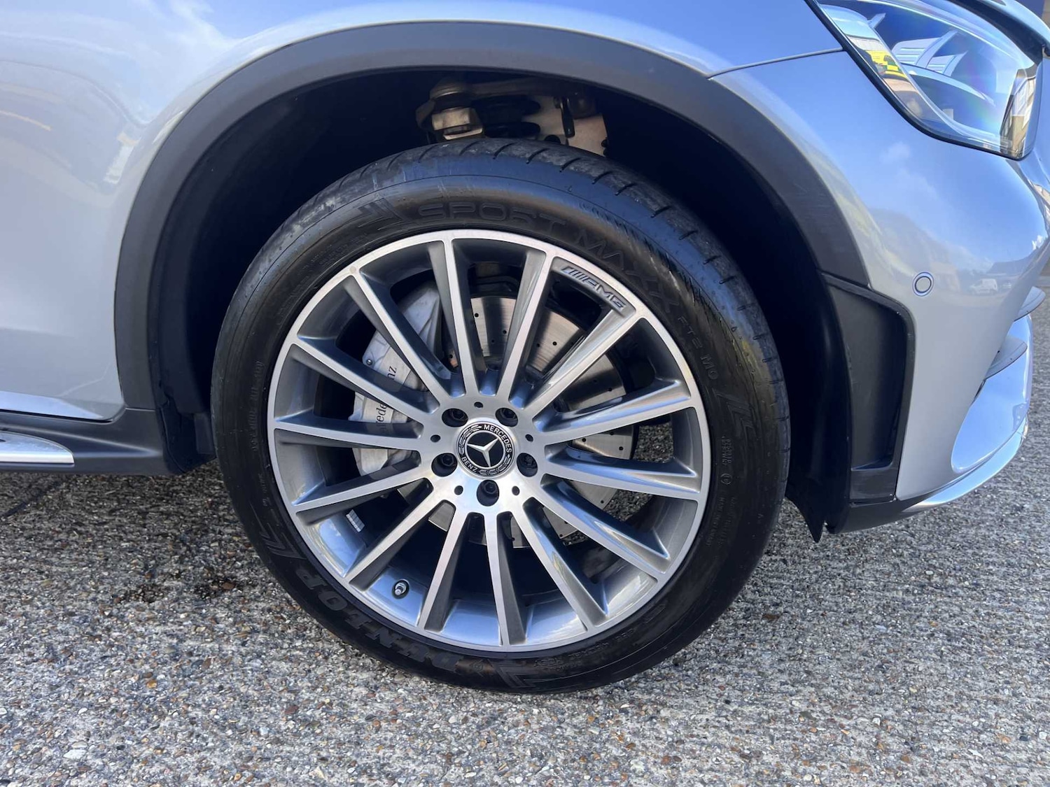 Used Mercedes-Benz GLC 2023 for sale - 76063341: Photo 9