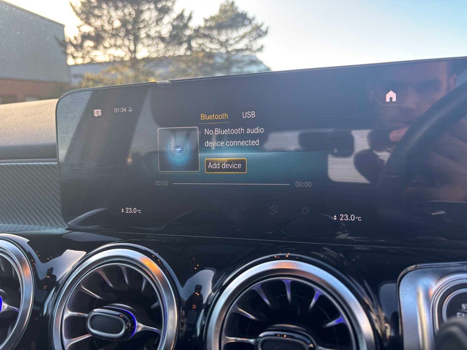 Used Mercedes-Benz GLB 2022 for sale - 76636785: Photo 32