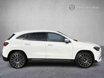 Used Mercedes-Benz GLA 2023 for sale - 78173648: Photo