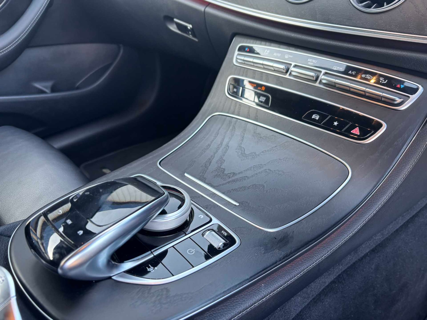 Used Mercedes-Benz E Class 2023 for sale - 77674587: Photo 31