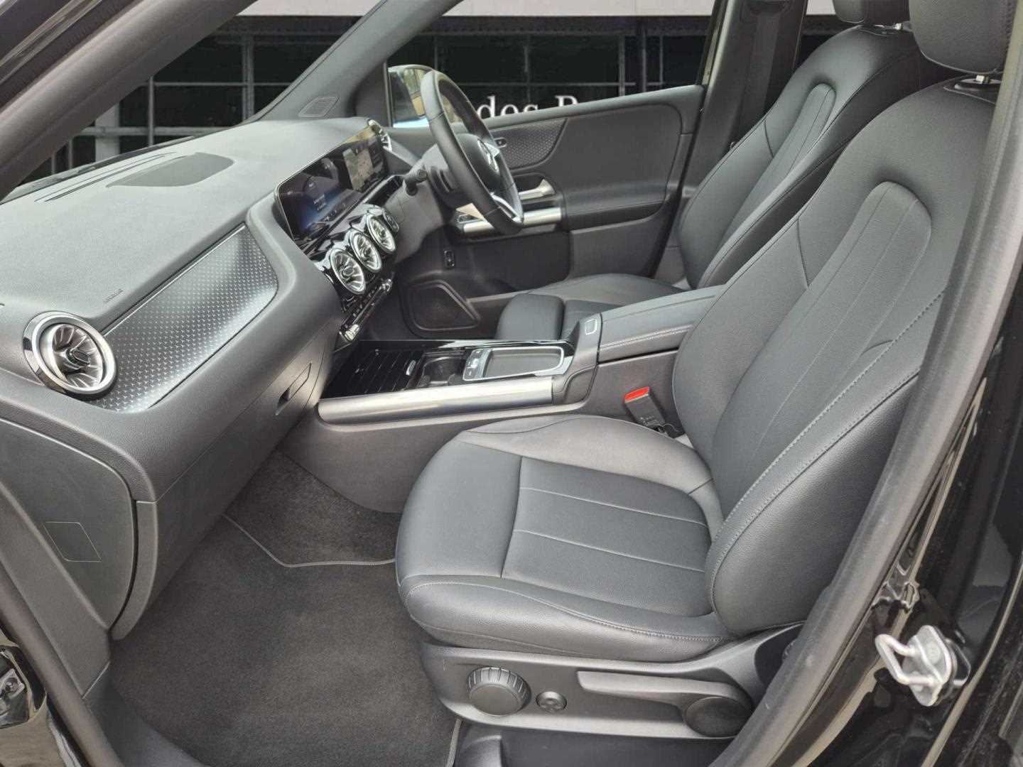 Used Mercedes-Benz B Class 2024 for sale - 76789200: Photo 32