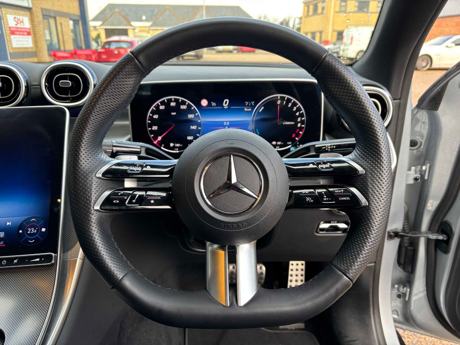 Used Mercedes-Benz GLC 2024 for sale - 77429119: Photo 19