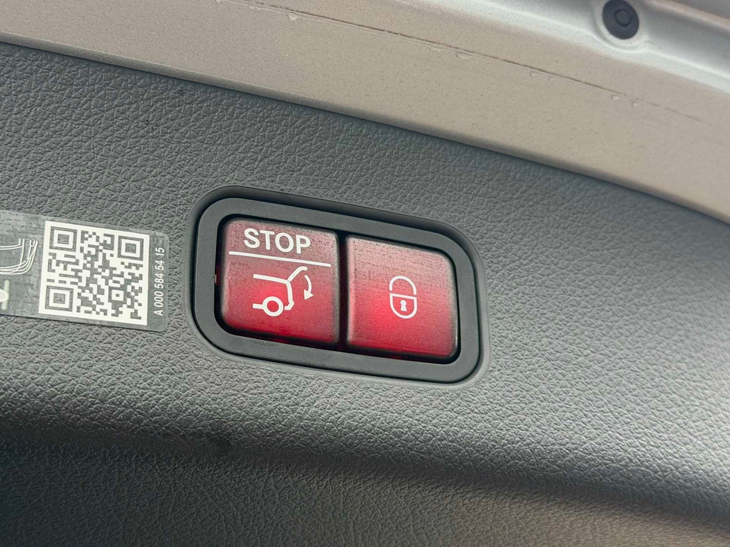 Used Mercedes-Benz GLC 2024 for sale - 77615471: Photo 12