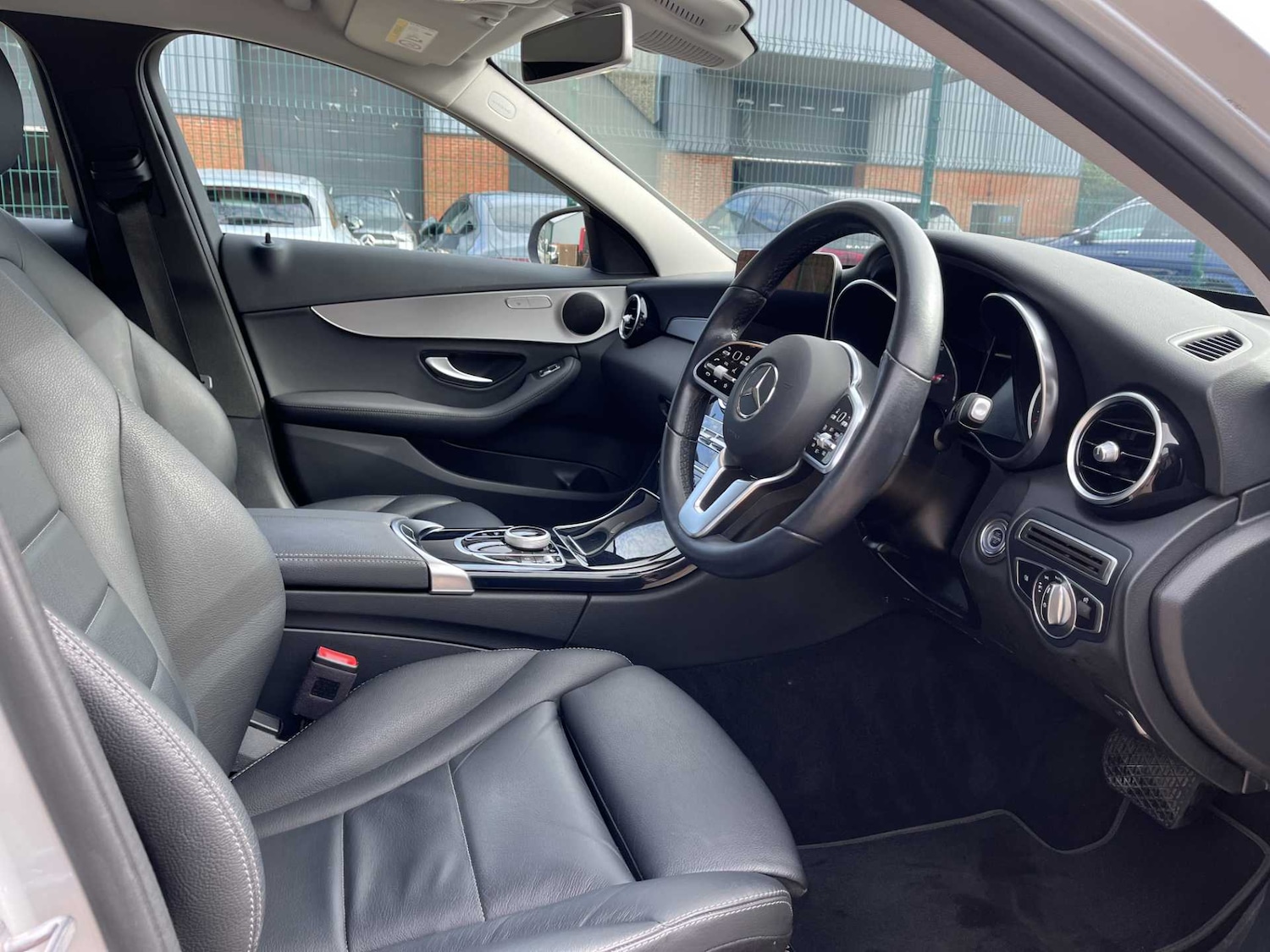 Used Mercedes-Benz C-Class 2021 for sale - 76087940: Photo 19