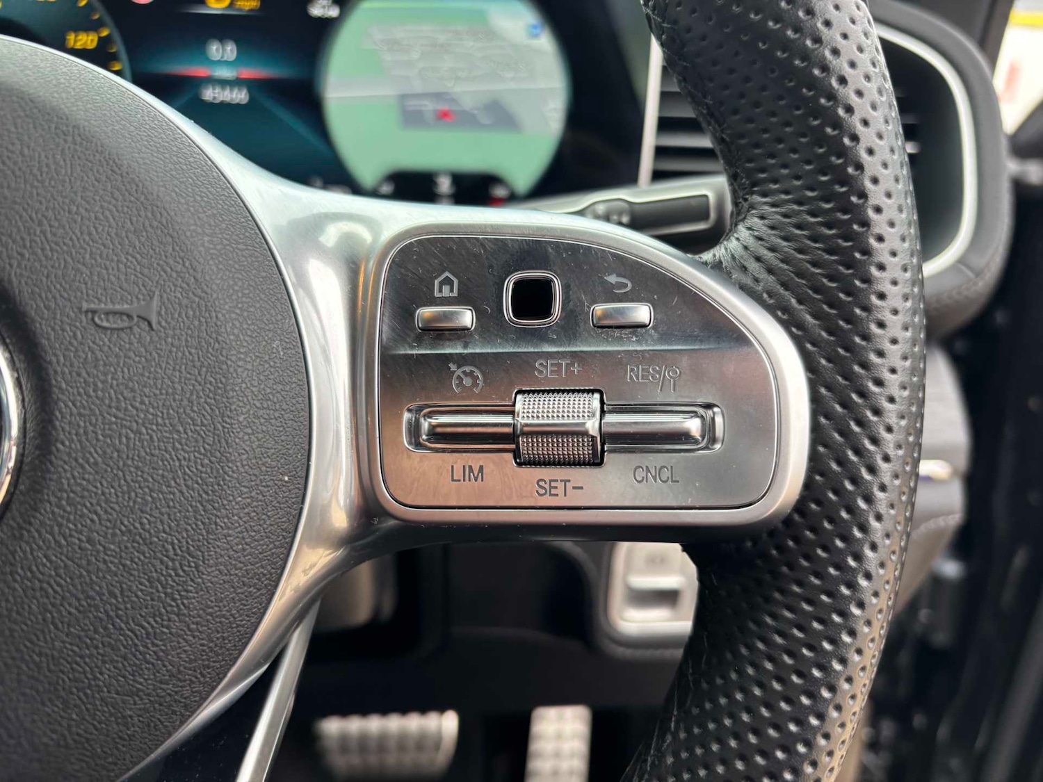 Used Mercedes-Benz GLE 2023 for sale - 76460258: Photo 23