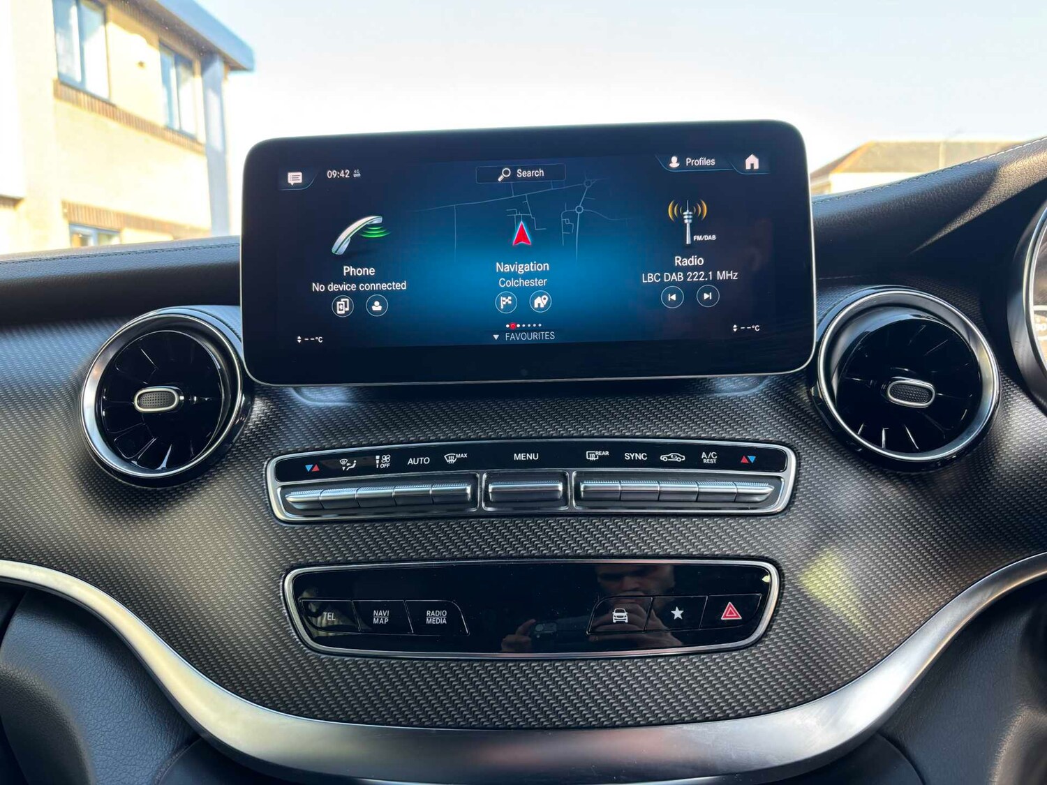 Used Mercedes-Benz V-Class 2023 for sale - 77601424: Photo 33