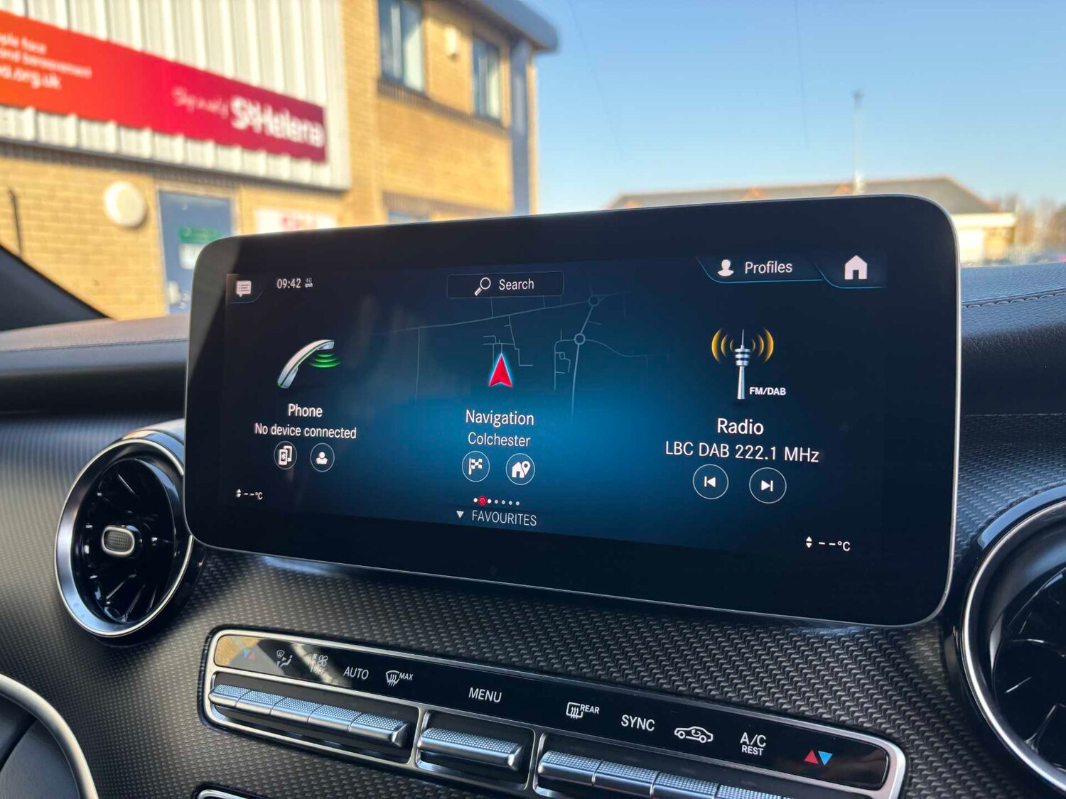 Used Mercedes-Benz V-Class 2023 for sale - 77601424: Photo 34