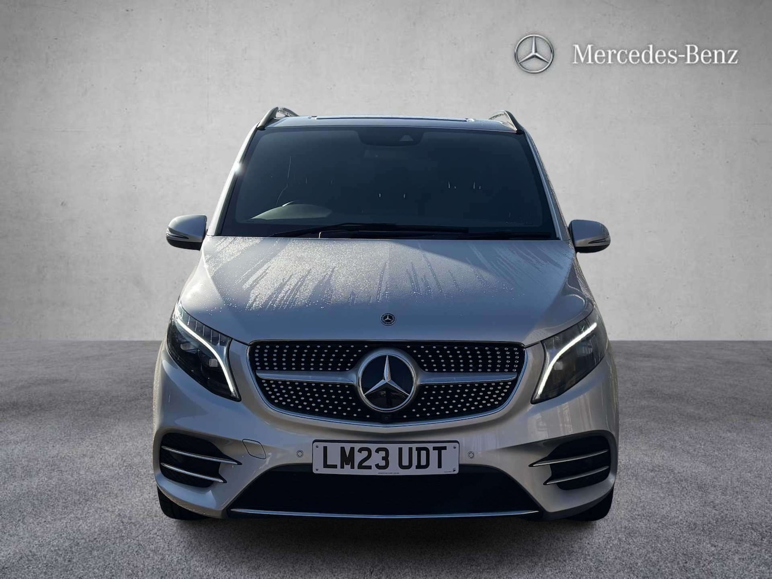 Used Mercedes-Benz V-Class 2023 for sale - 77601424: Photo 4