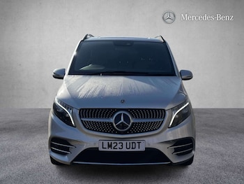 Used Mercedes-Benz V-Class 2023 for sale - 77601424: Photo