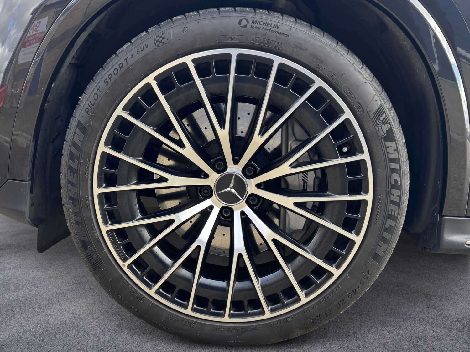 Used Mercedes-Benz GLC 2024 for sale - 77674874: Photo 10