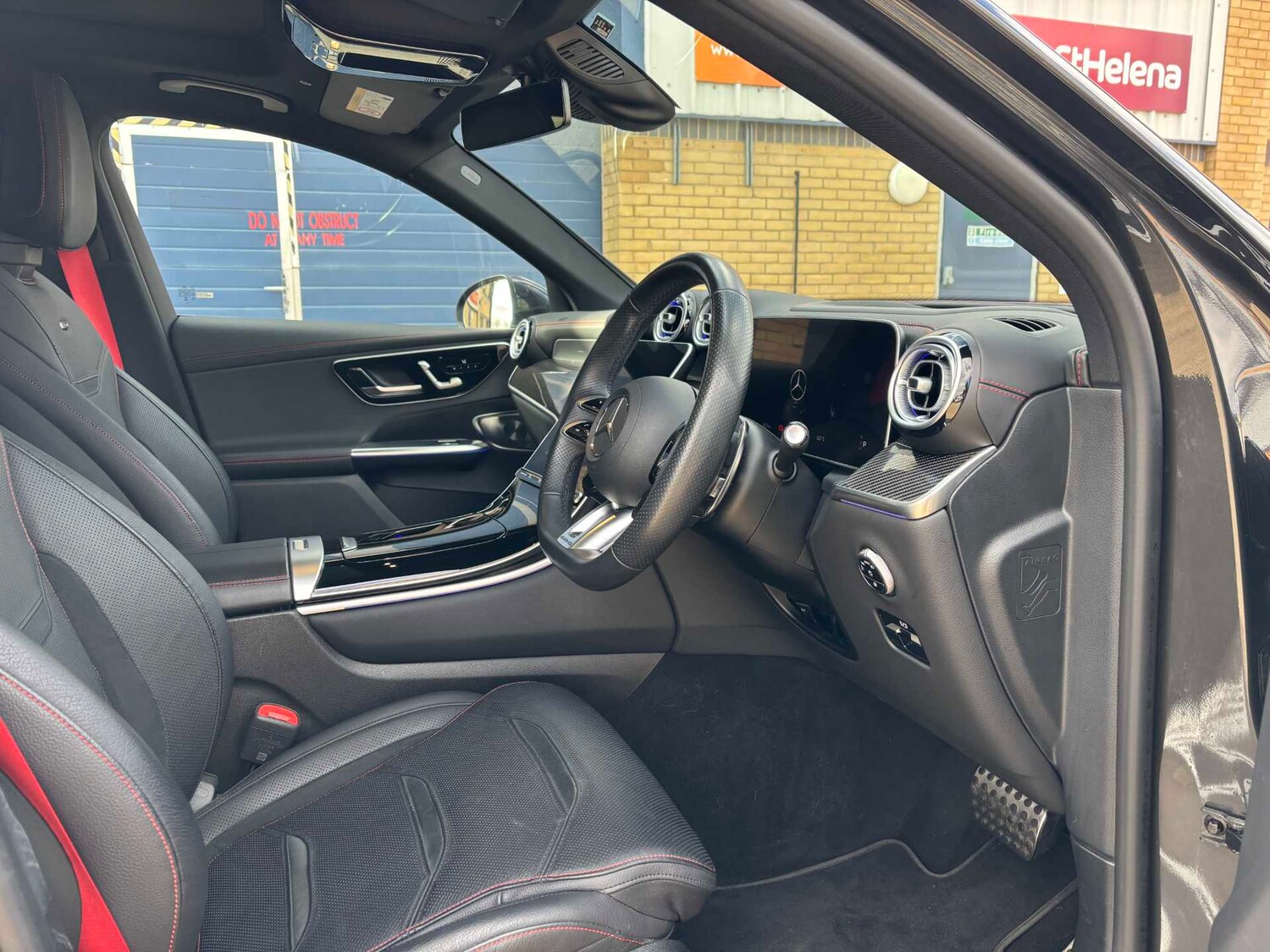 Used Mercedes-Benz GLC 2024 for sale - 77674874: Photo 13